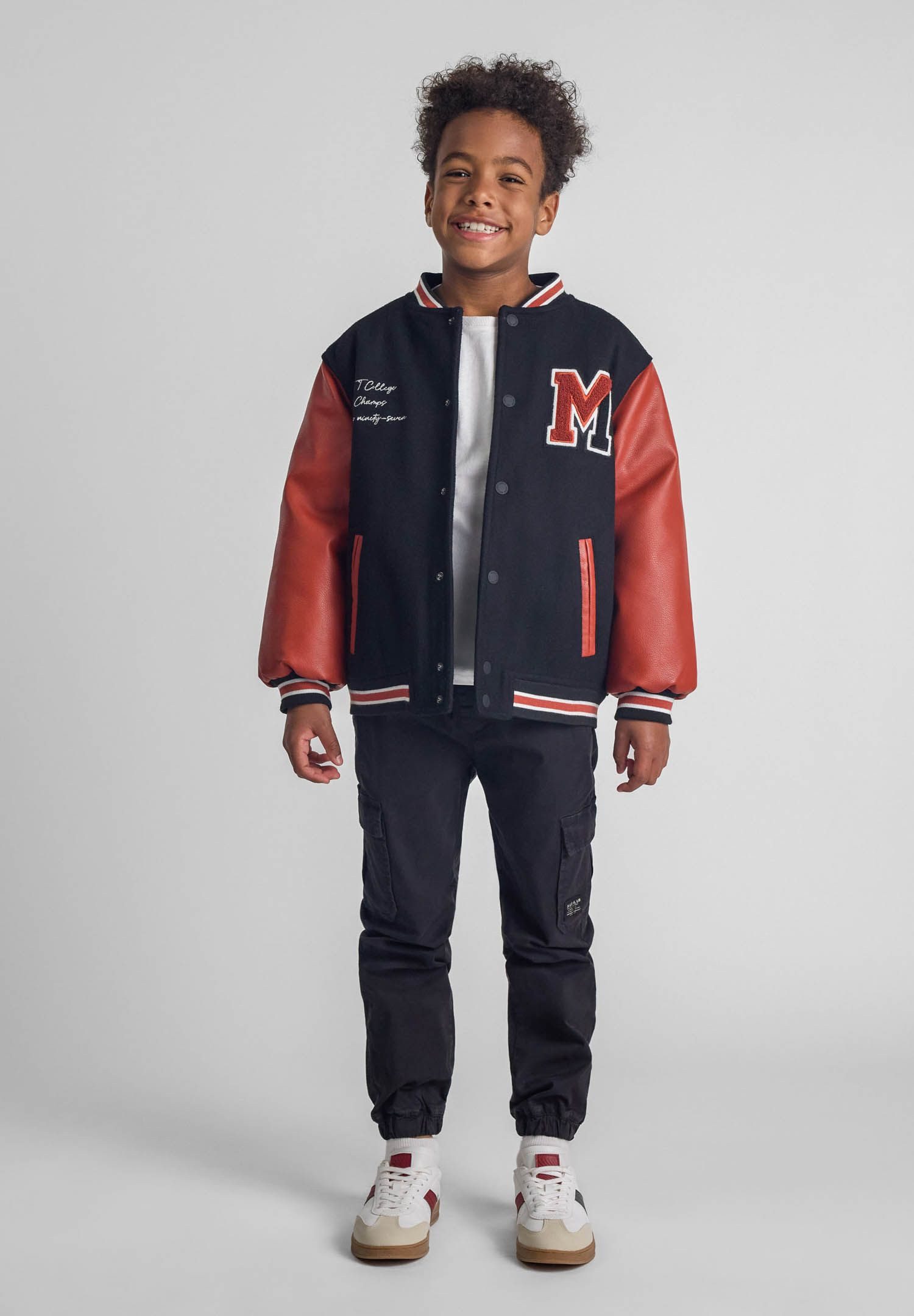 MINOTI Collegejacke Bomberjacke mit Stickerei und Druckknopfverschluss (2–14y) mit Stickerei
