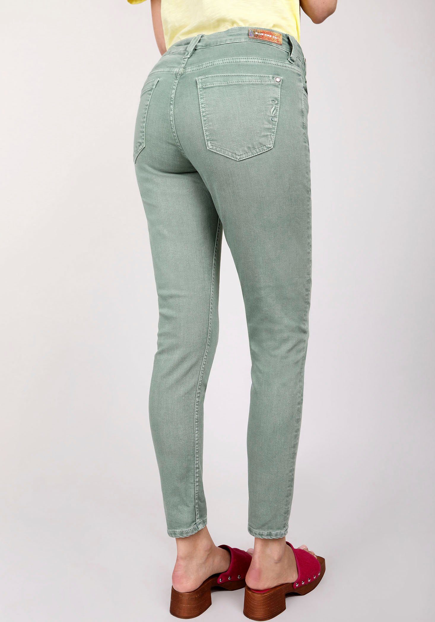 Skinny-fit-Jeans BLUE der an mit Eingrifftasche olivgrün Reißverschluß-Detail FIRE CHLOE