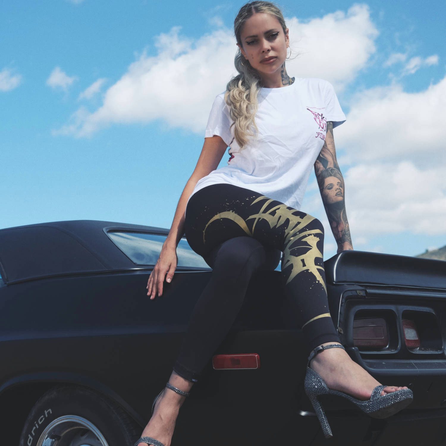 YAKUZA Leggings Tag mit mittelhohem Bund und Beintasche günstig online kaufen