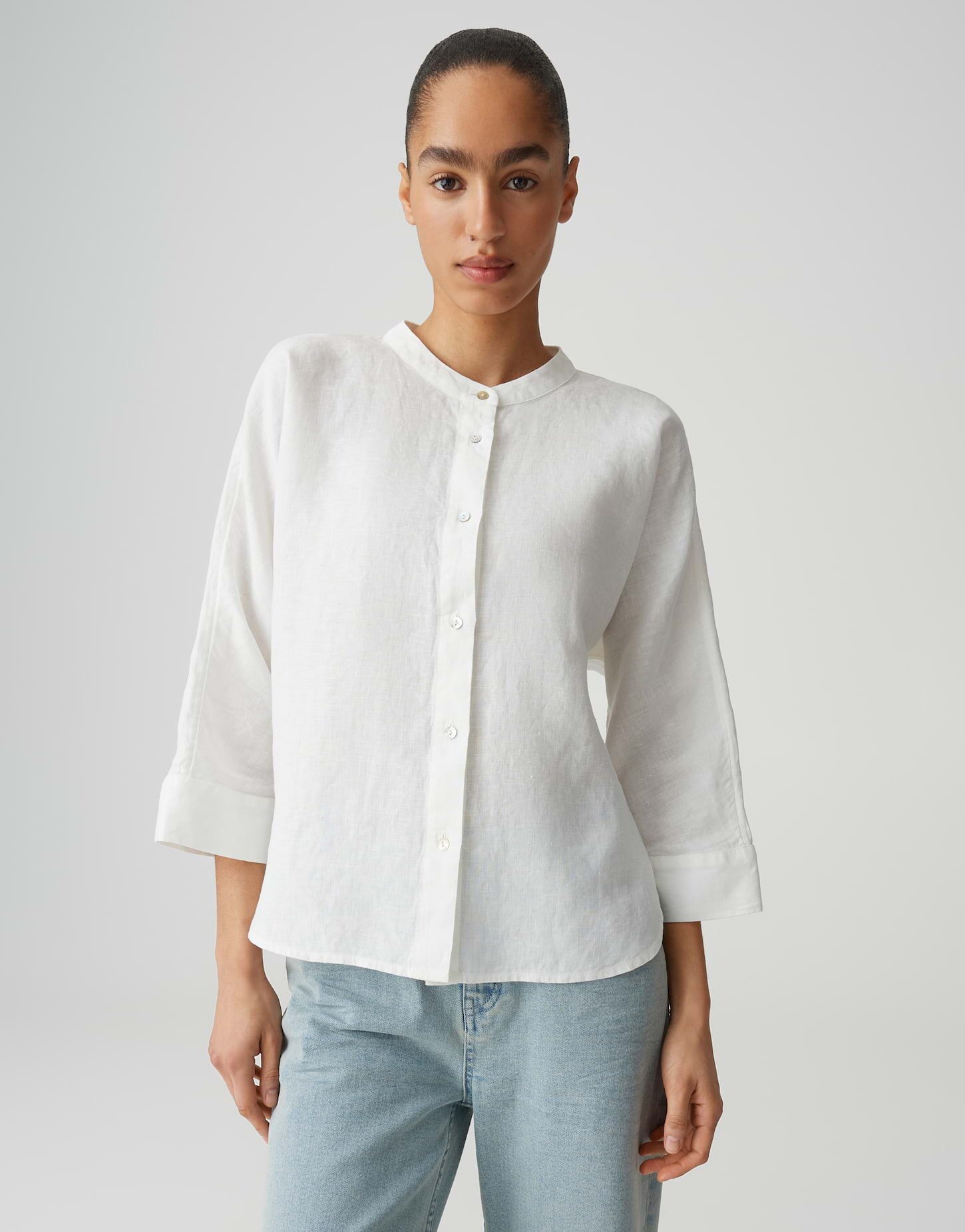 OPUS Kurzarmbluse Fulis mit Stehkragen aus Leinen leichte Transparenz, schwerer Stoff, Casual