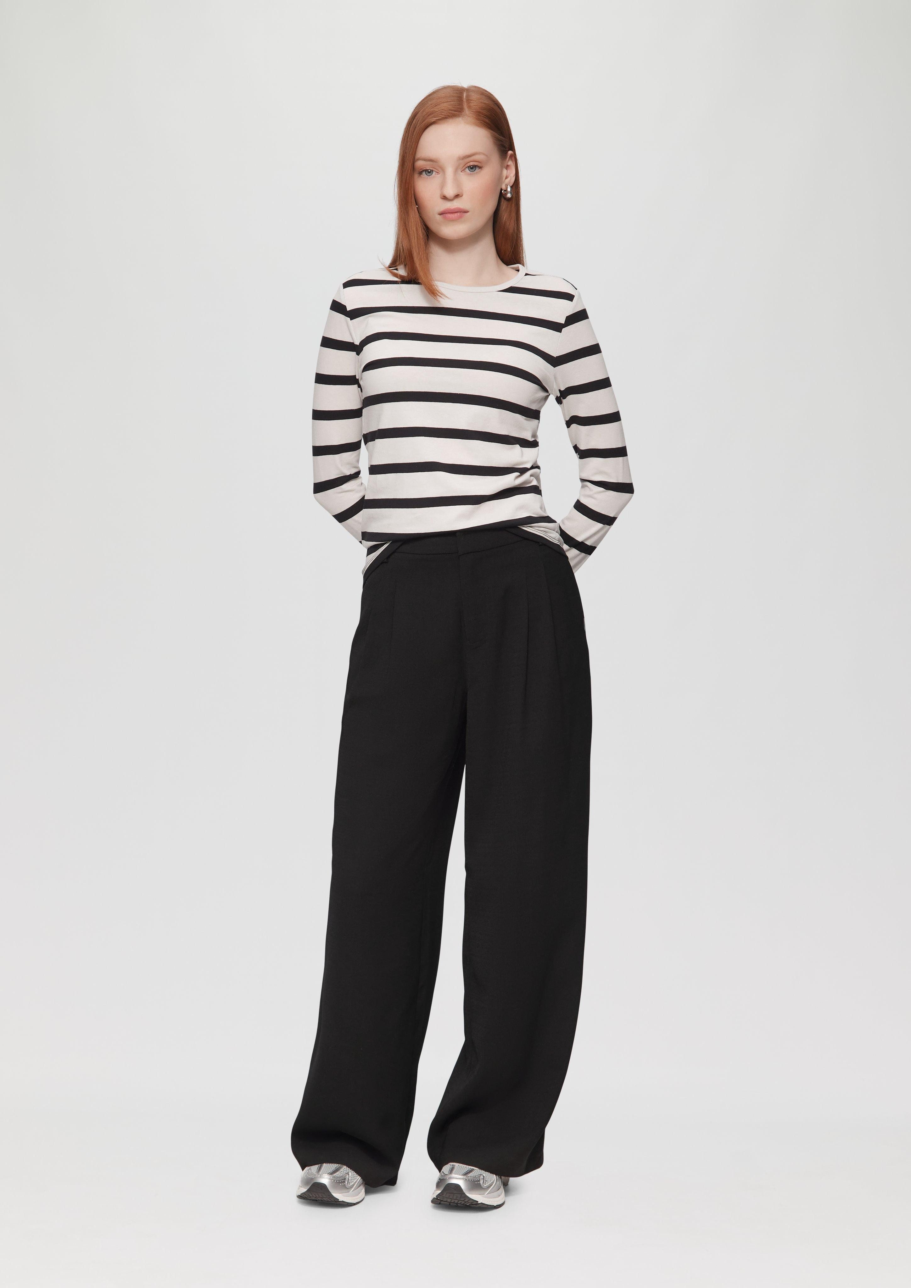 QS Stoffhose Bundfaltenhose mit weitem Bein günstig online kaufen