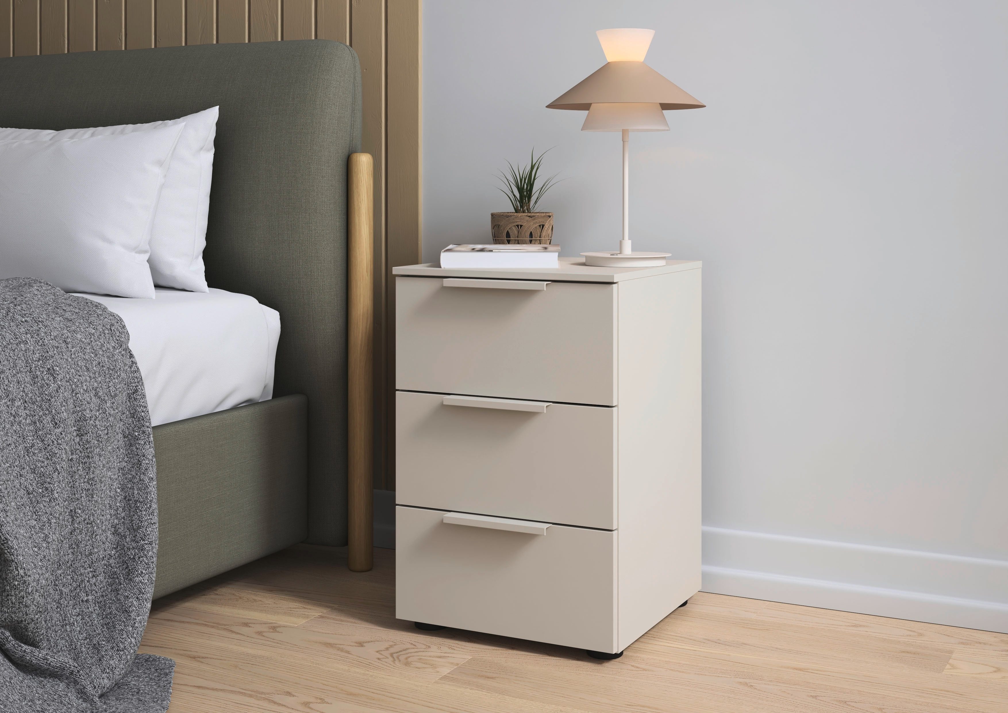 LeGer Home by Lena Gercke Nachtkommode Nachttisch Nachtschrank Nachtkonsole SERINA eleganter Eyecatcher (inkl. SOFT-CLOSE-FUNKTION), mit 3 Schubkästen sowie hochwertigen Metallgriffen MADE IN GERMANY