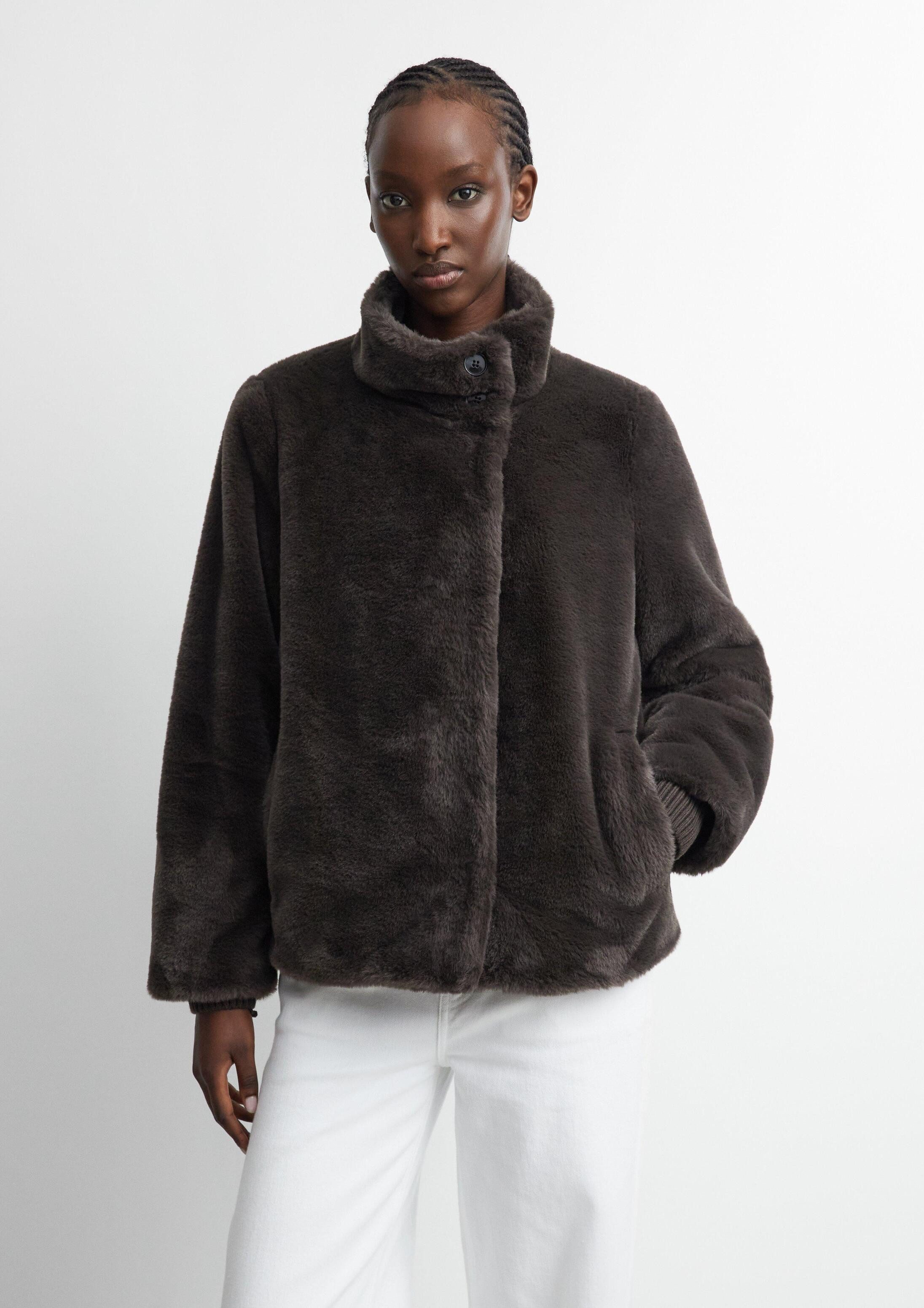 comma Funktionsjacke Outdoor-Jacke Fake-Fur-Jacke mit Strickbündchen
