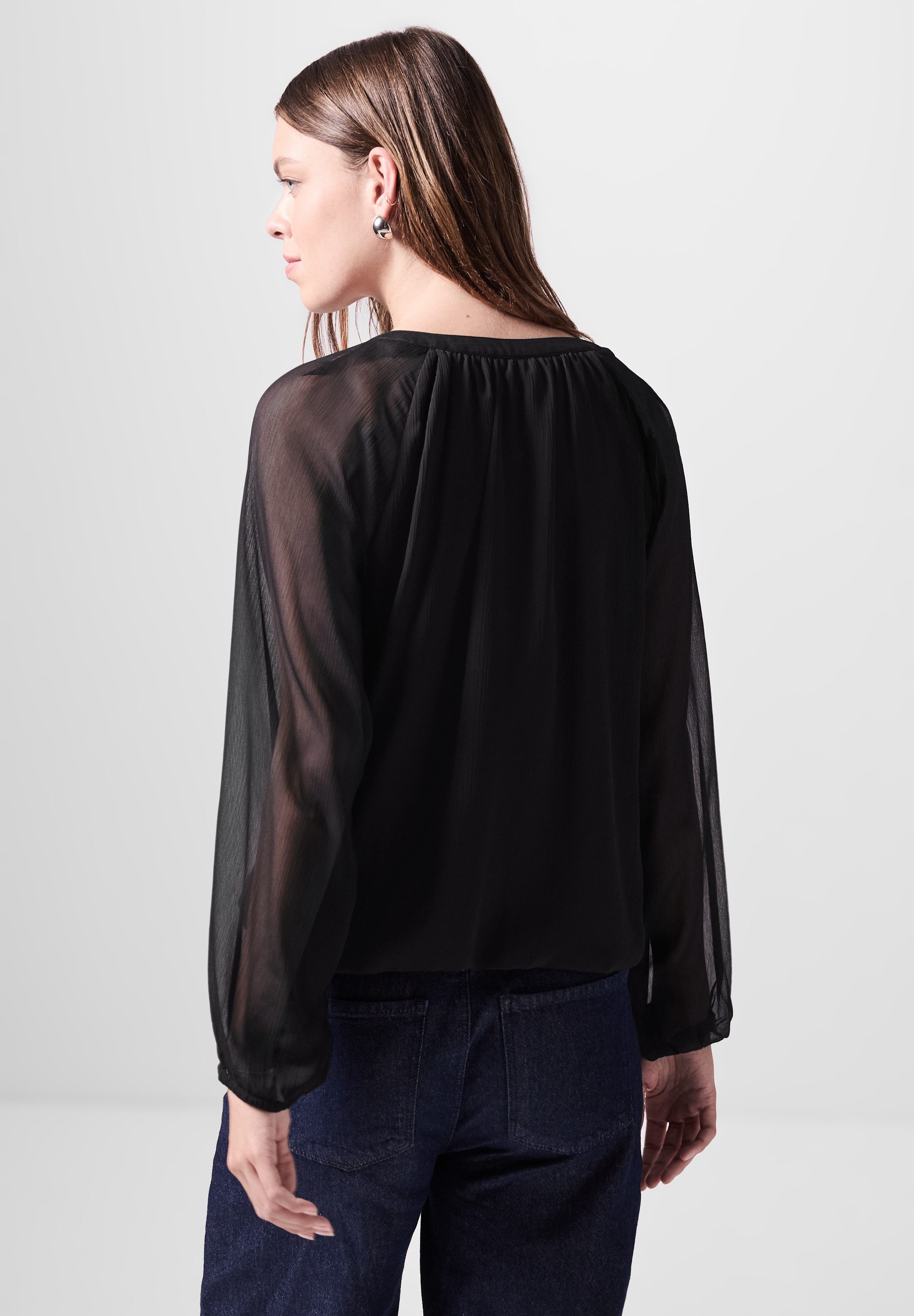 STREET ONE STUDIO Chiffonbluse mit Rundhalsausschnitt