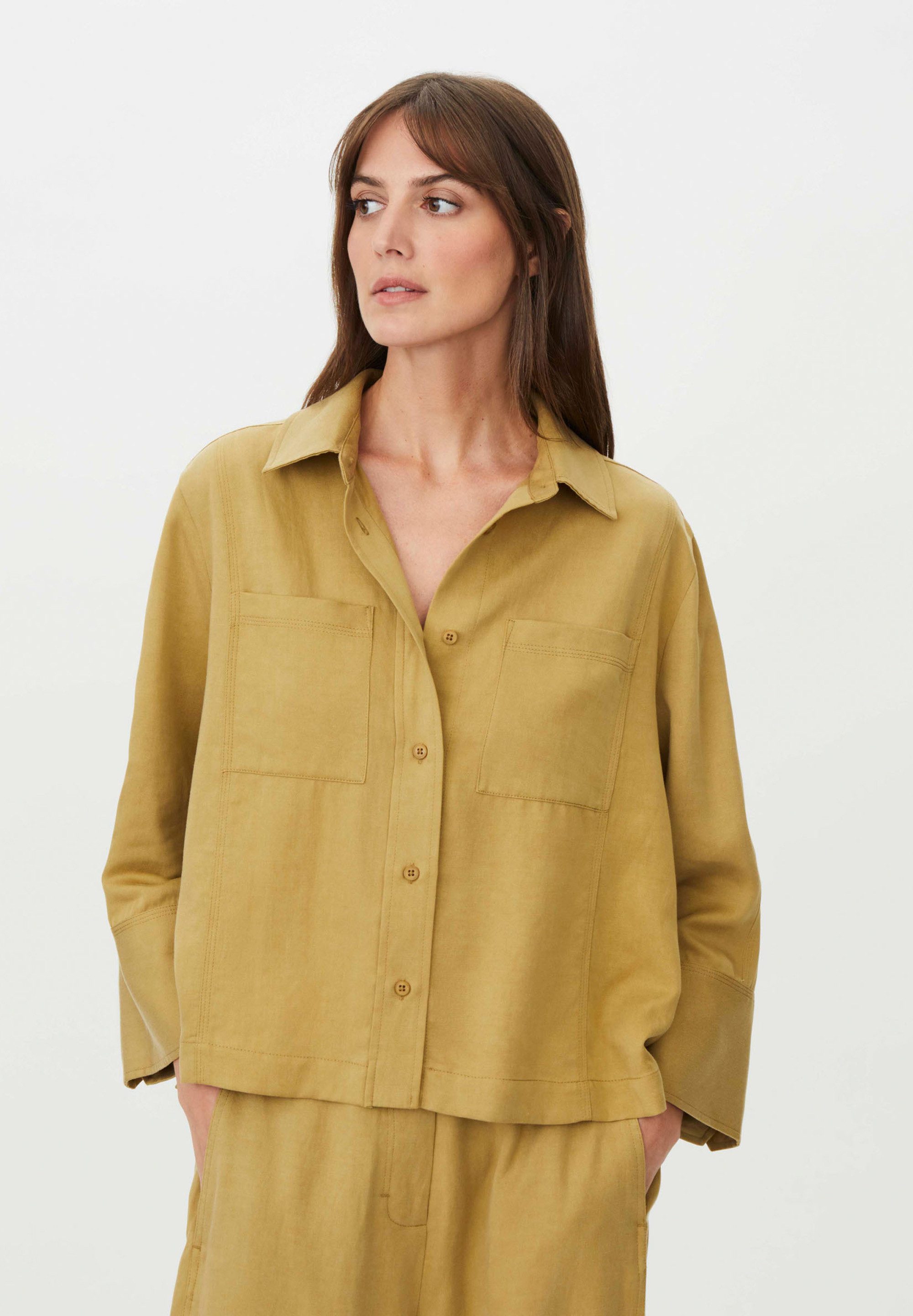 Masai 3/4-Arm-Shirt MaInareth Dreiviertelärmeln, breiten Manschetten und dekorativen Brusttaschen