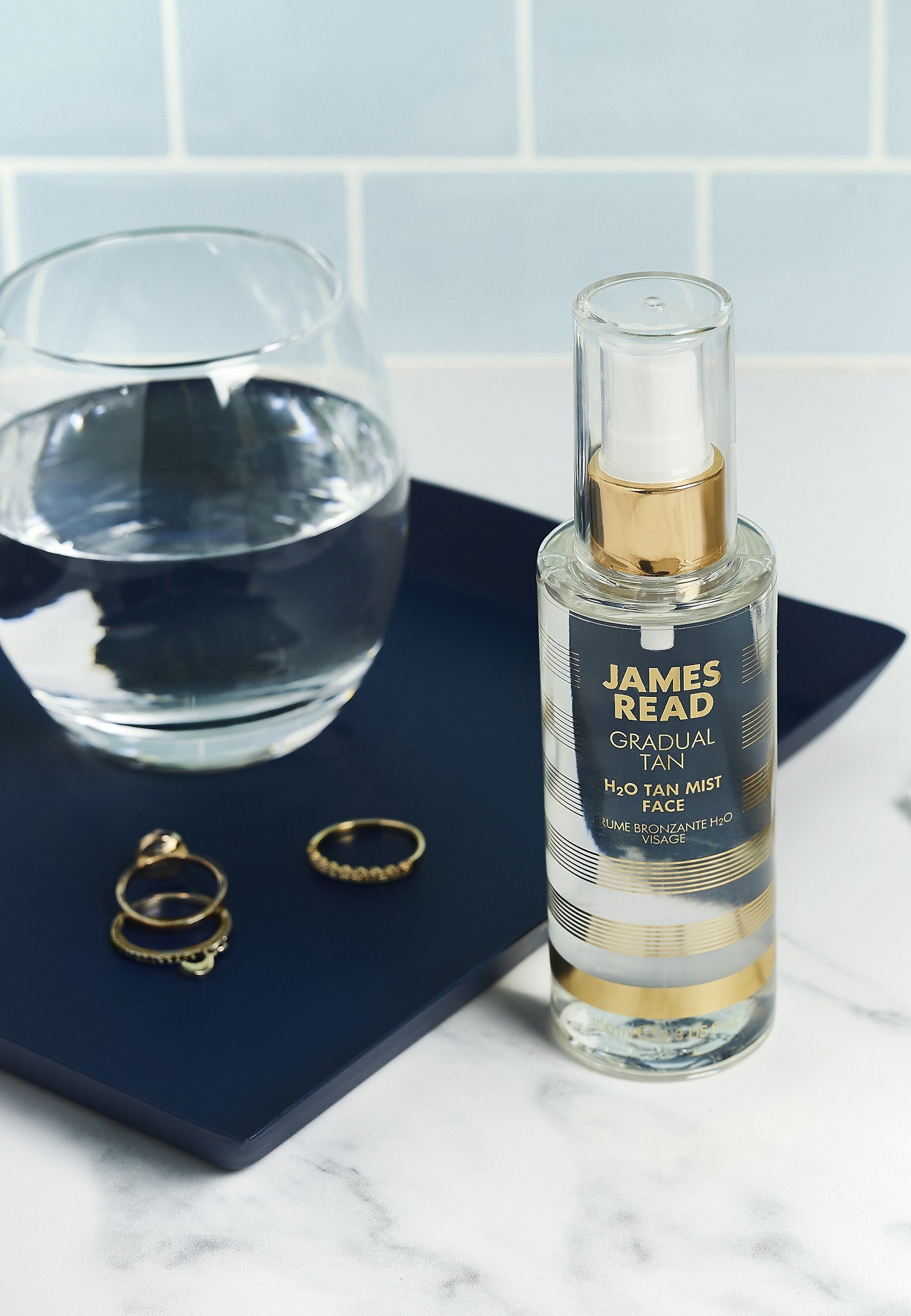 James Read Gesichts- und Körperspray James Read Gesichtsspray H2O Tan Mist Erfrischendes, pflegendes Gesichtsspray mit Bräunungseffekt!