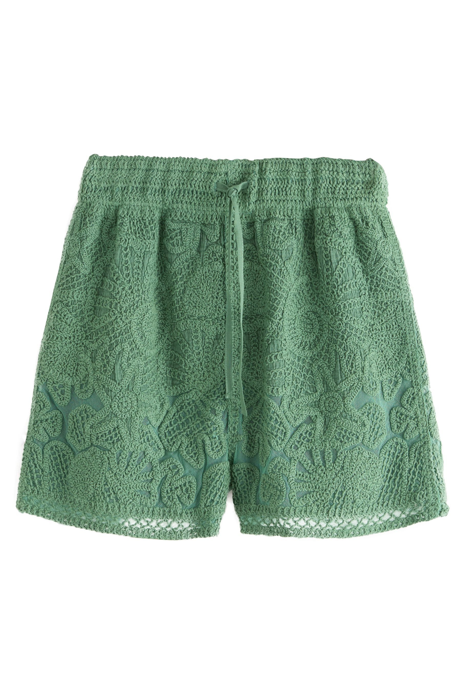 Shorts Gehäkelte Shorts mit Bindegürtel