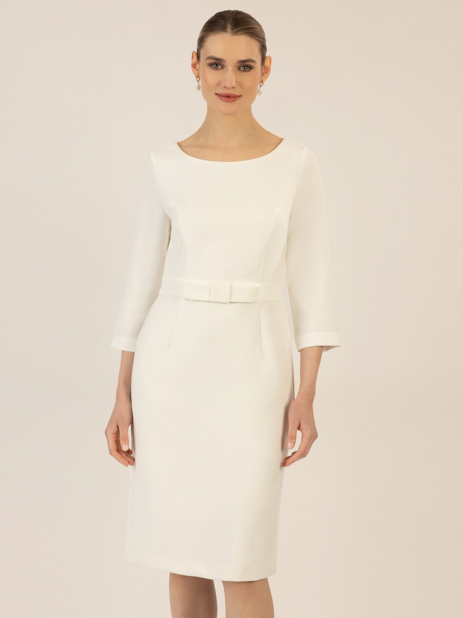 Apart Abendkleid aus einer leicht strukturierten günstig online kaufen