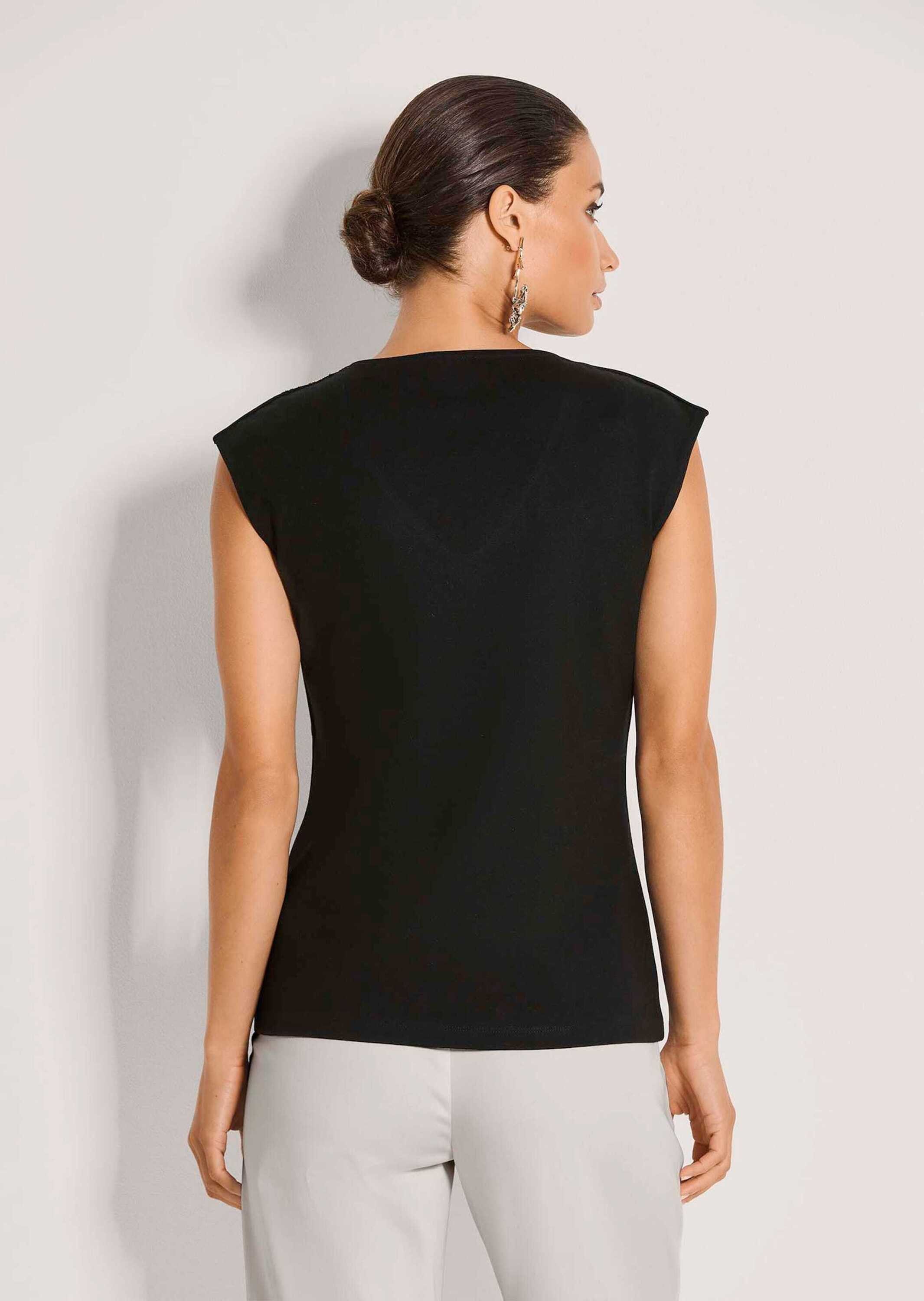 MADELEINE Kurzarmshirt Elegantes Shirt mit V-Ausschnitt, ärmellos Ärmelloses, tailliertes Shirt mit Strass, Viskose-Mix