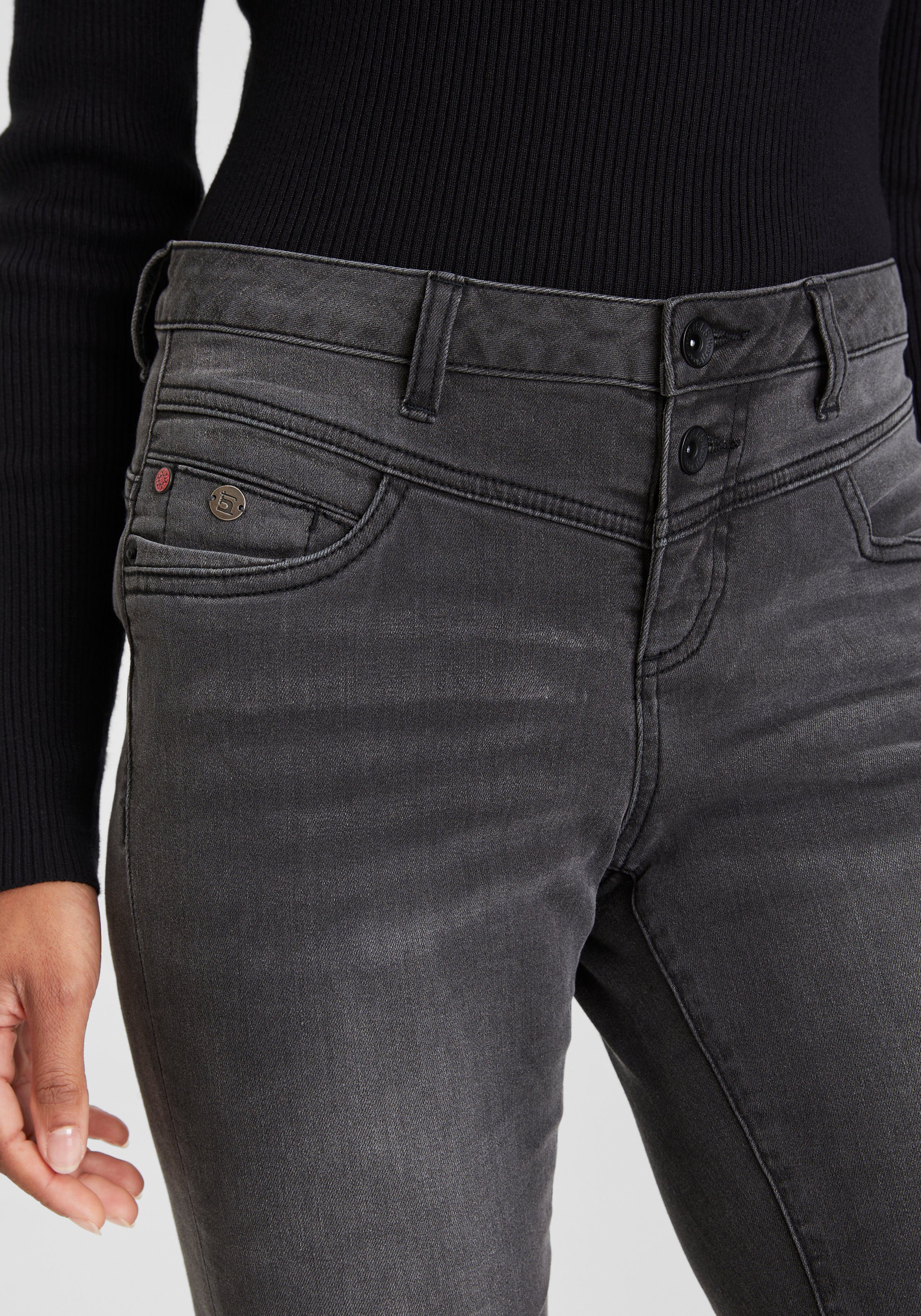 5-Pocket-Jeans H.I.S Produktion durch grey dark Wash djunaHS Ozon wassersparende ökologische,
