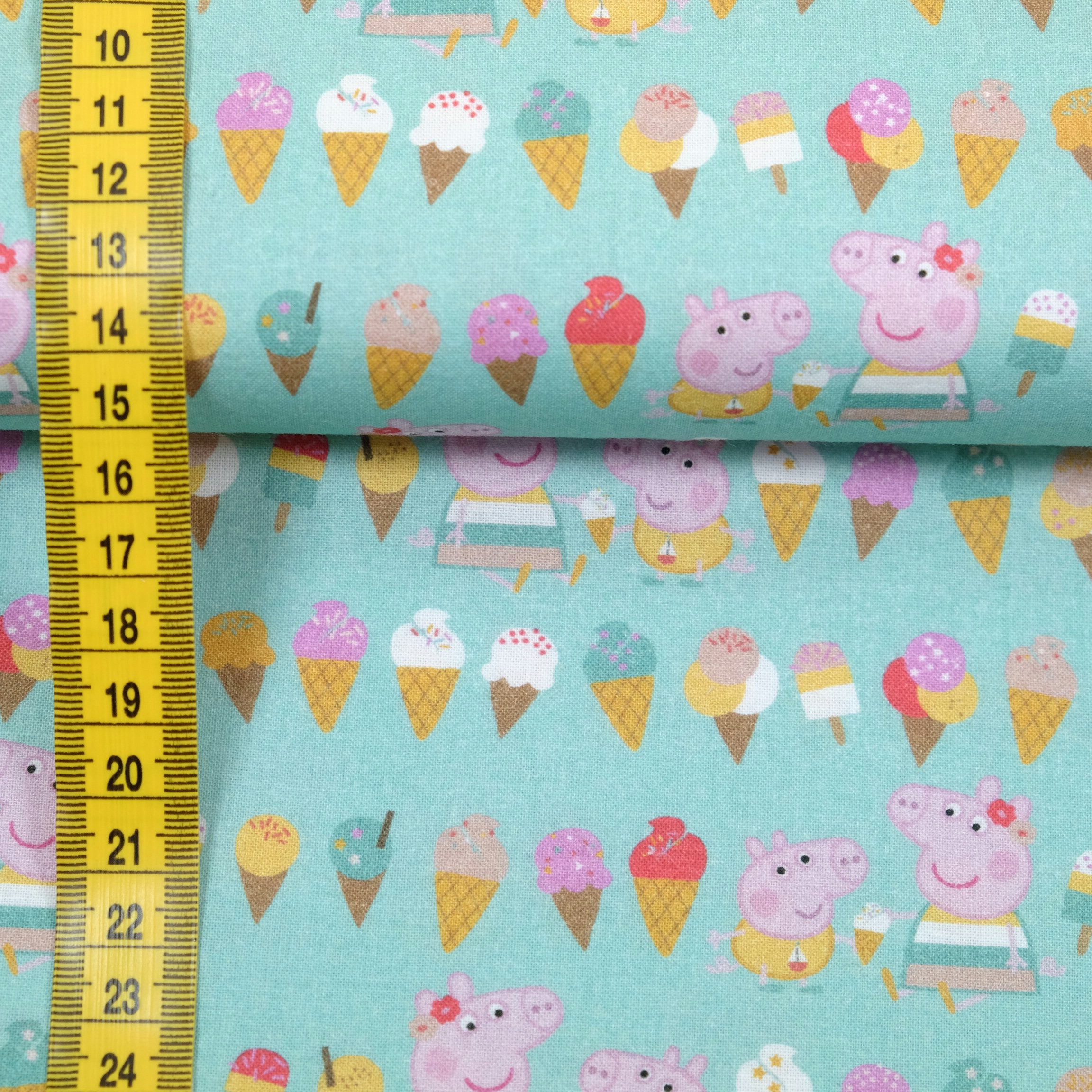 larissastoffe Stoff Lizenzstoff Bio Baumwollstoff Webware Peppa Wutz mint, Meterware, 50 cm x 150 cm