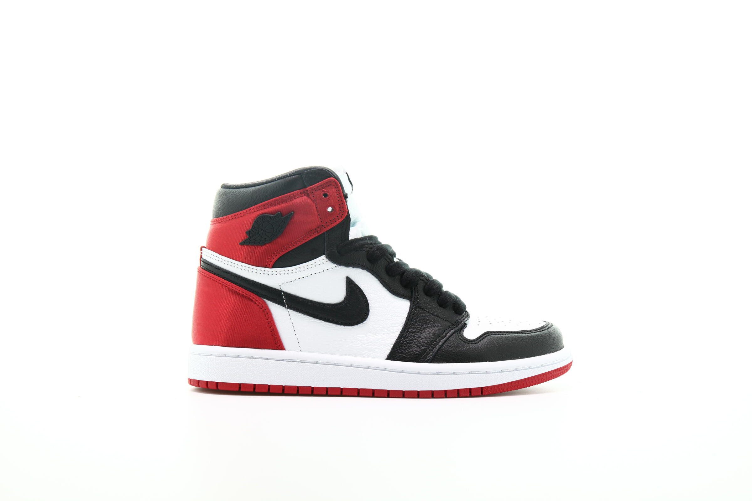 Sneakers Nike Air Jordan 1 Retro High Satin Black Toe - Größe EUR 40 Sneaker limitierte Auflage