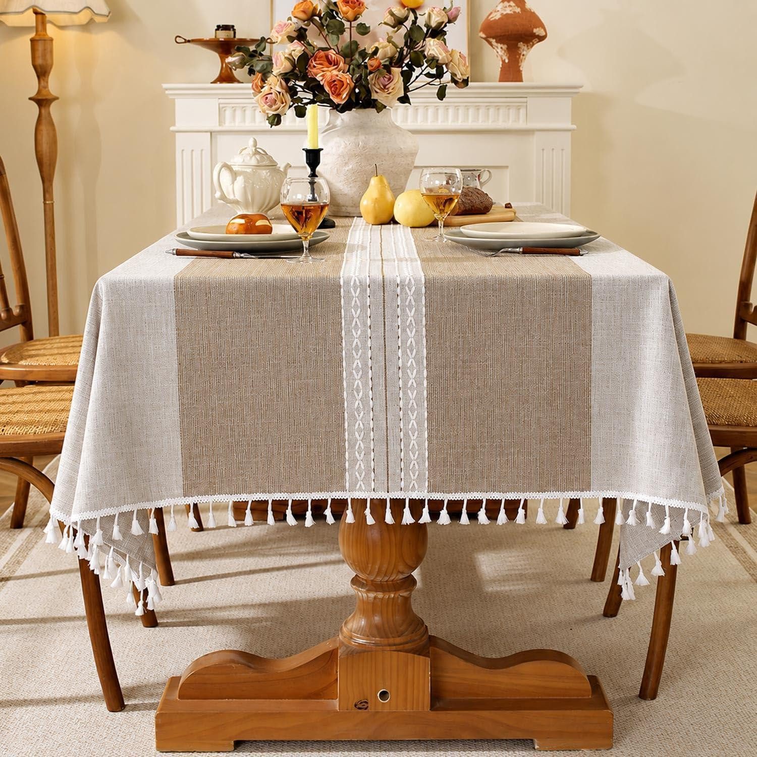 LuxusKollektion Tischdecke Tischdecke Leinen Baumwolle Braun 140x140cm Gestreift Quasten (1-tlg)