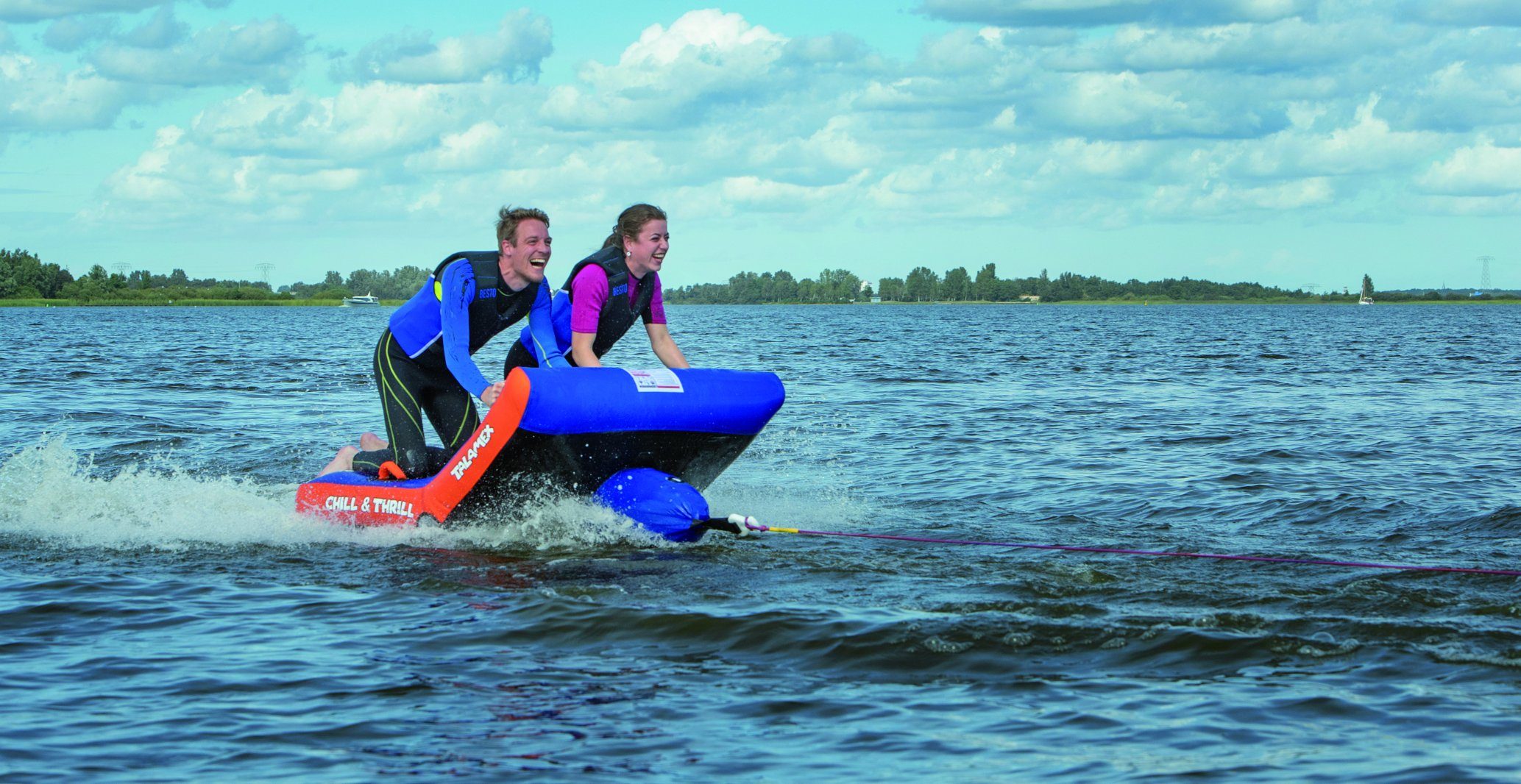 Nautilo Bodyboard Wassersport FunTube Chill (1 zu Schleppring bis Thrill tlg) & für 2 Personen