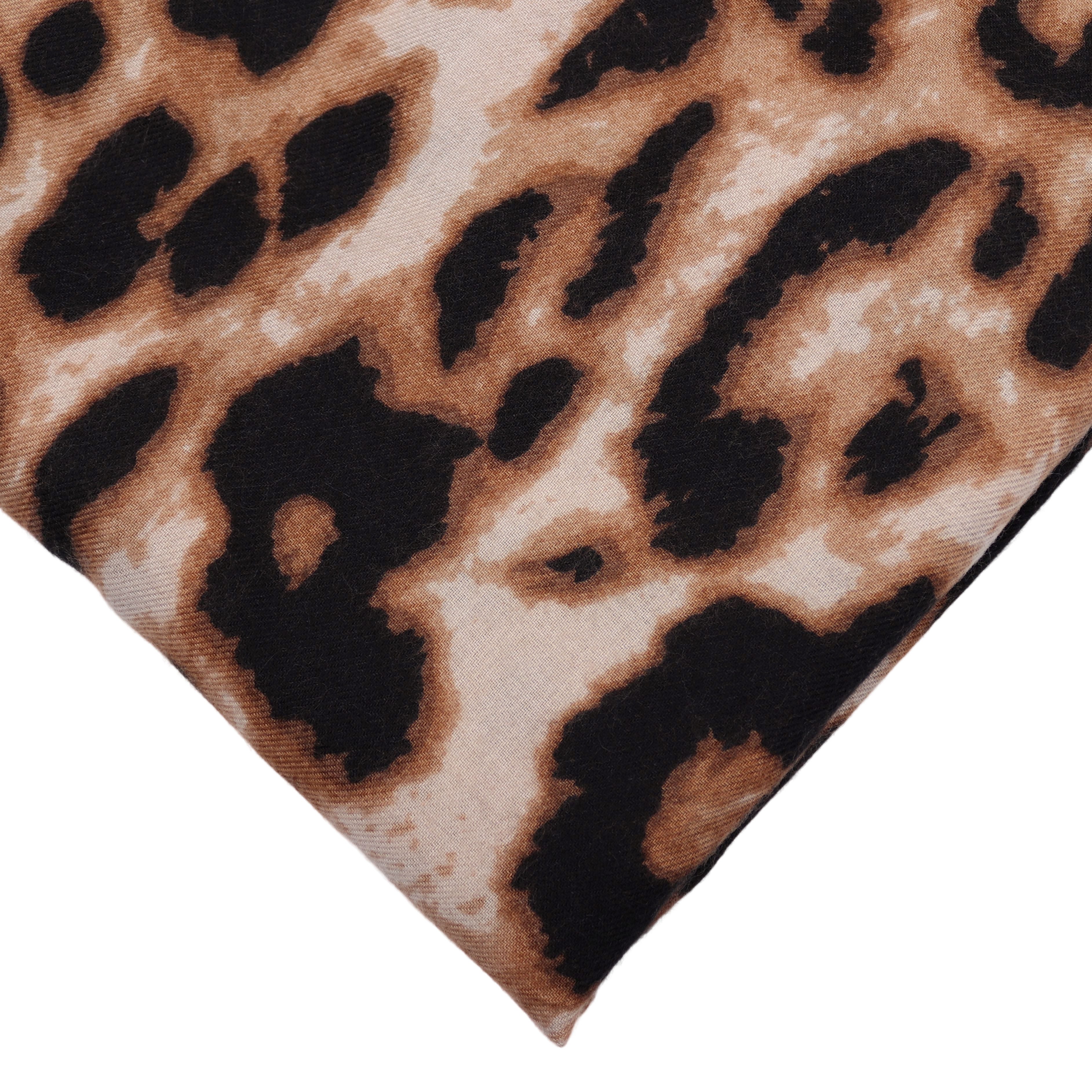 MIRROSI Modeschal weicher und warmer Schal Leo Leopard mit Fransen, 90x180cm, Paisley Muster Damen Halstuch ideal für Herbst und Winter – Bild 2 von 4
