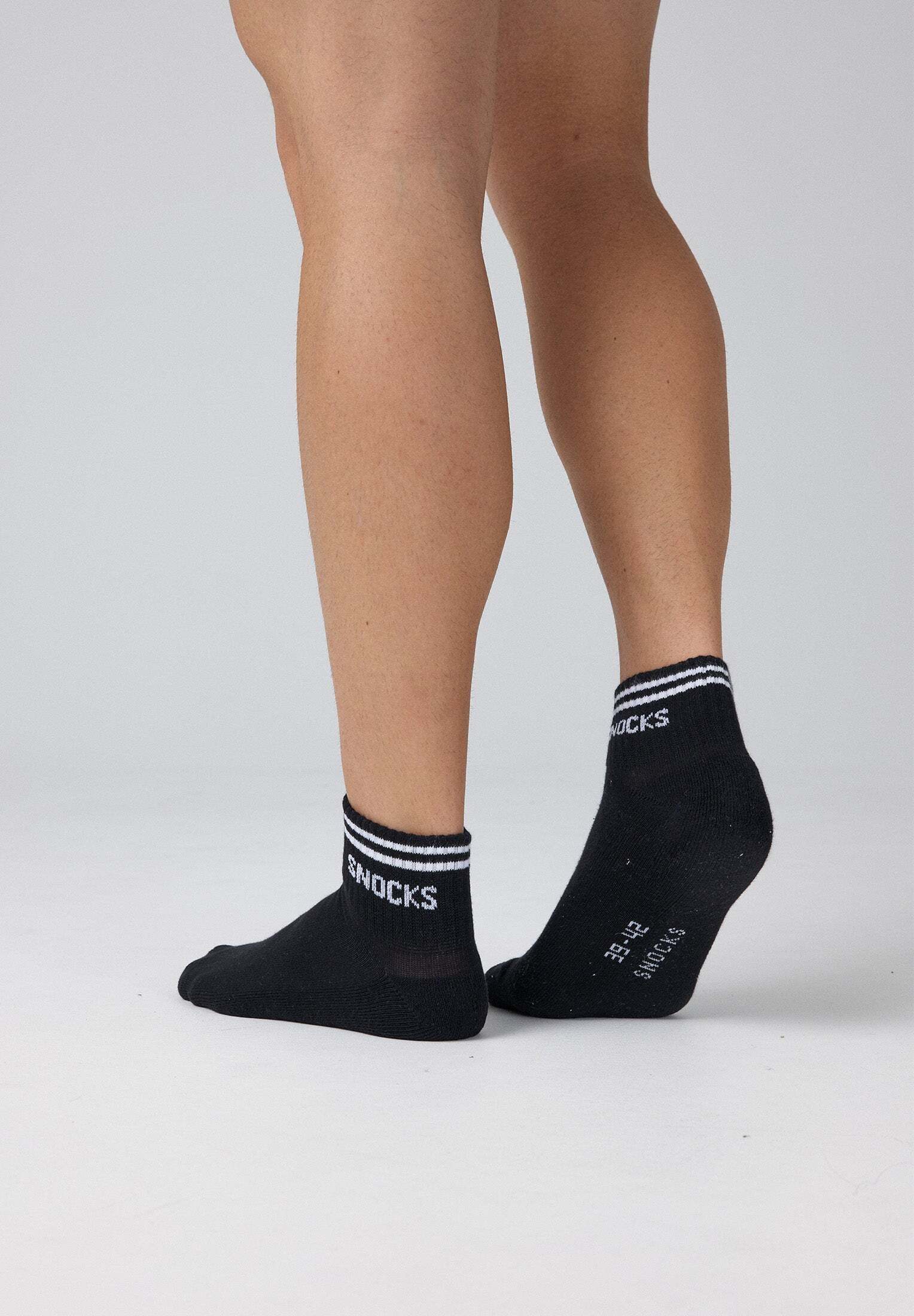 SNOCKS Sneakersocken kurze Socken für Herren & Damen mit Streifen (4-Paar) mit Rippbund, verstärkte Sohle, halbhoch, aus Bio-Baumwolle