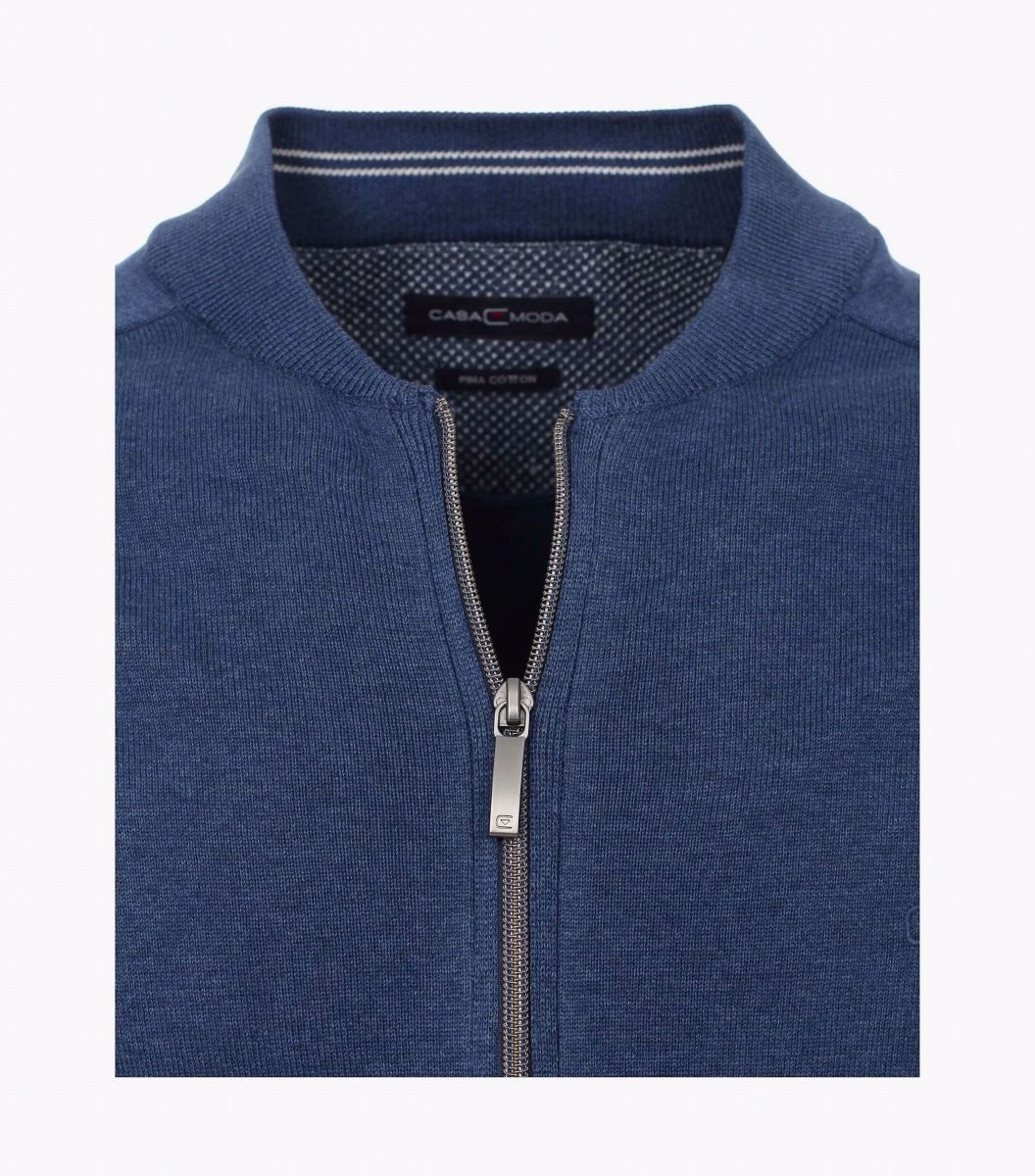144 144 blau