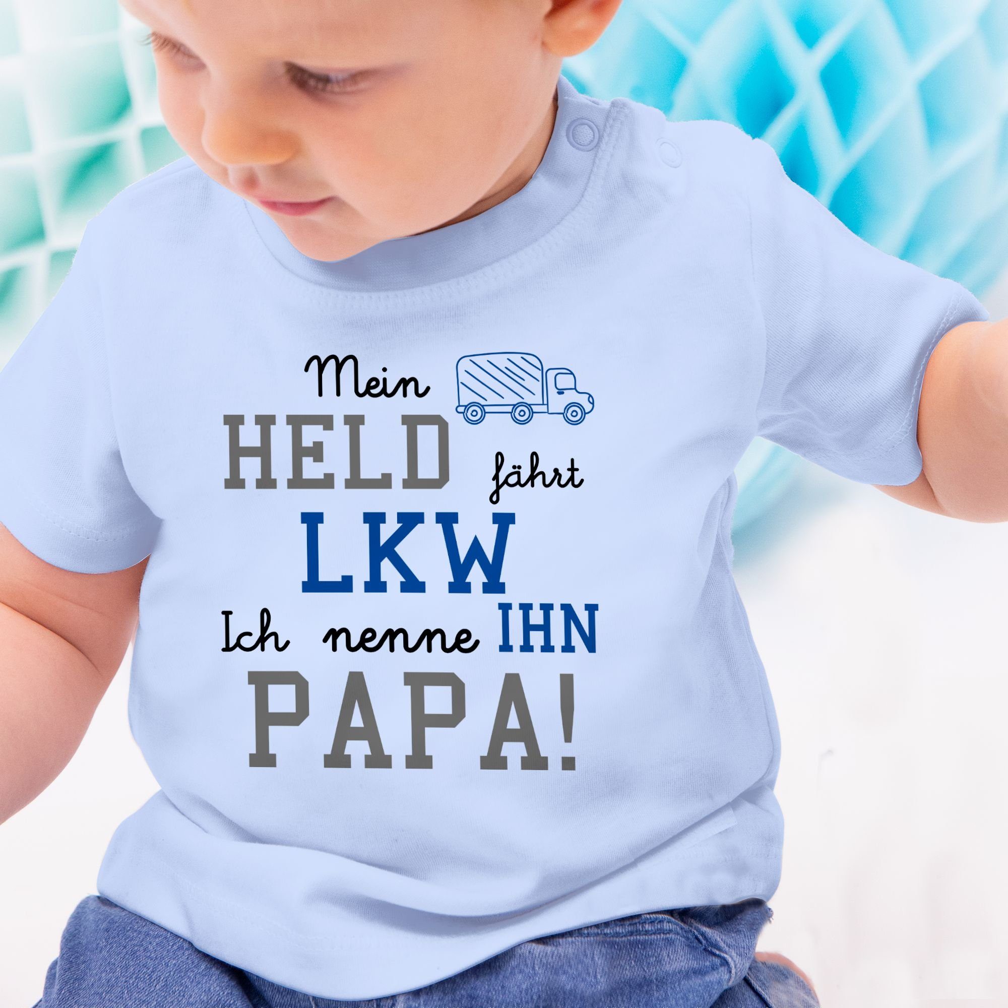 Held Mein Sprüche fährt Babyblau LKW T-Shirt Shirtracer Baby 1
