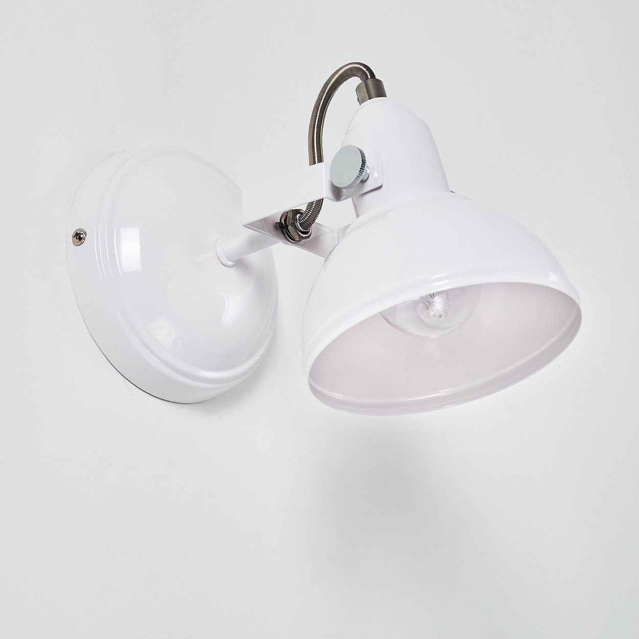 hofstein Wandleuchte »Arazane« verstellbare Wandlampe aus Metall in Weiß, ohne Leuchtmittel, 1xE14, Wandspot im Retro/Vintage Design m. An-/Ausschalter am Gehäuse. Reduzierter Preis € 39,99. Unverbindliche Preisempfehlung € 54,90