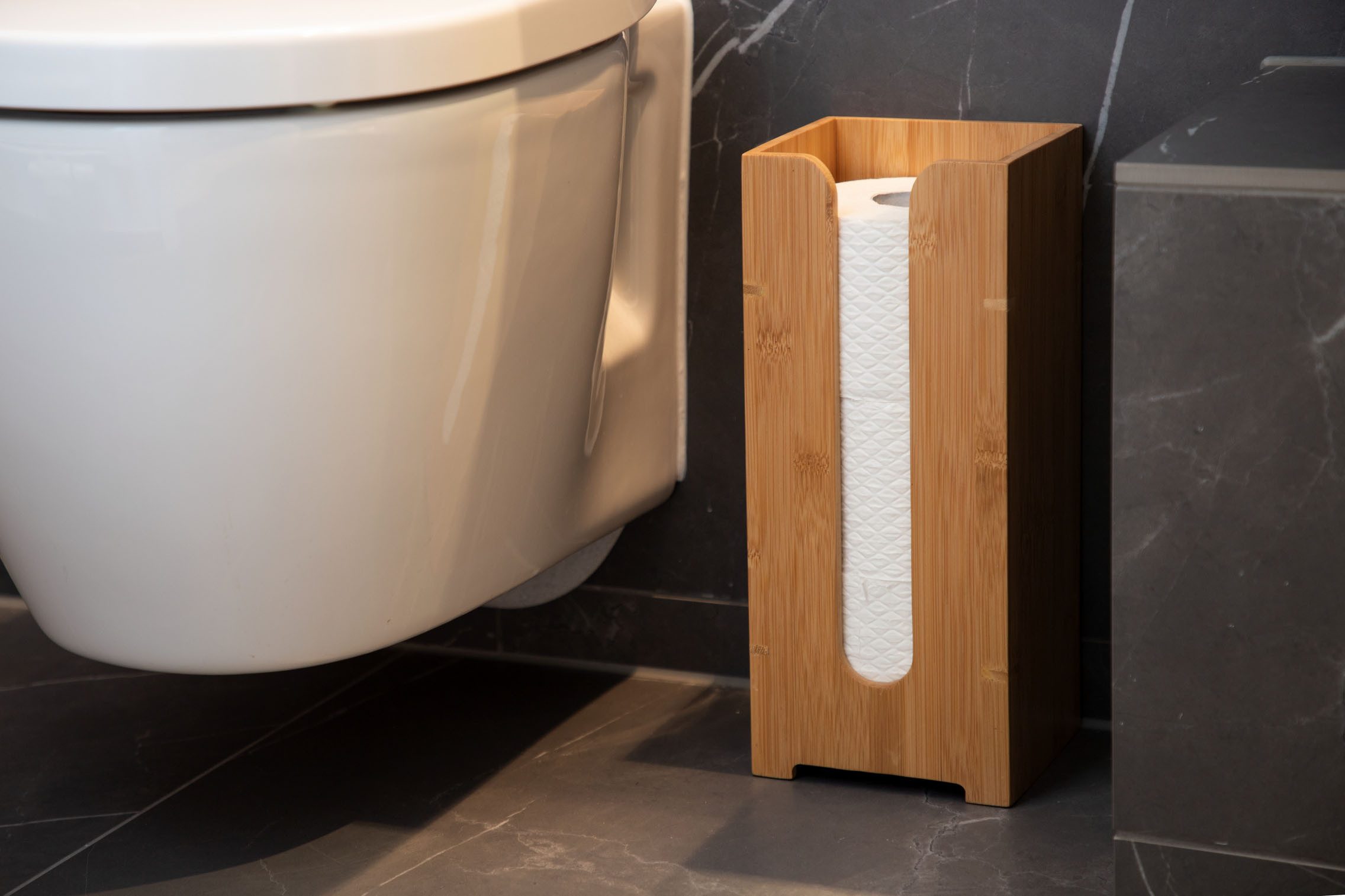WENKO Toiletten-Ersatzrollenhalter Bambusa, aus Bambus – Bild 5 von 5