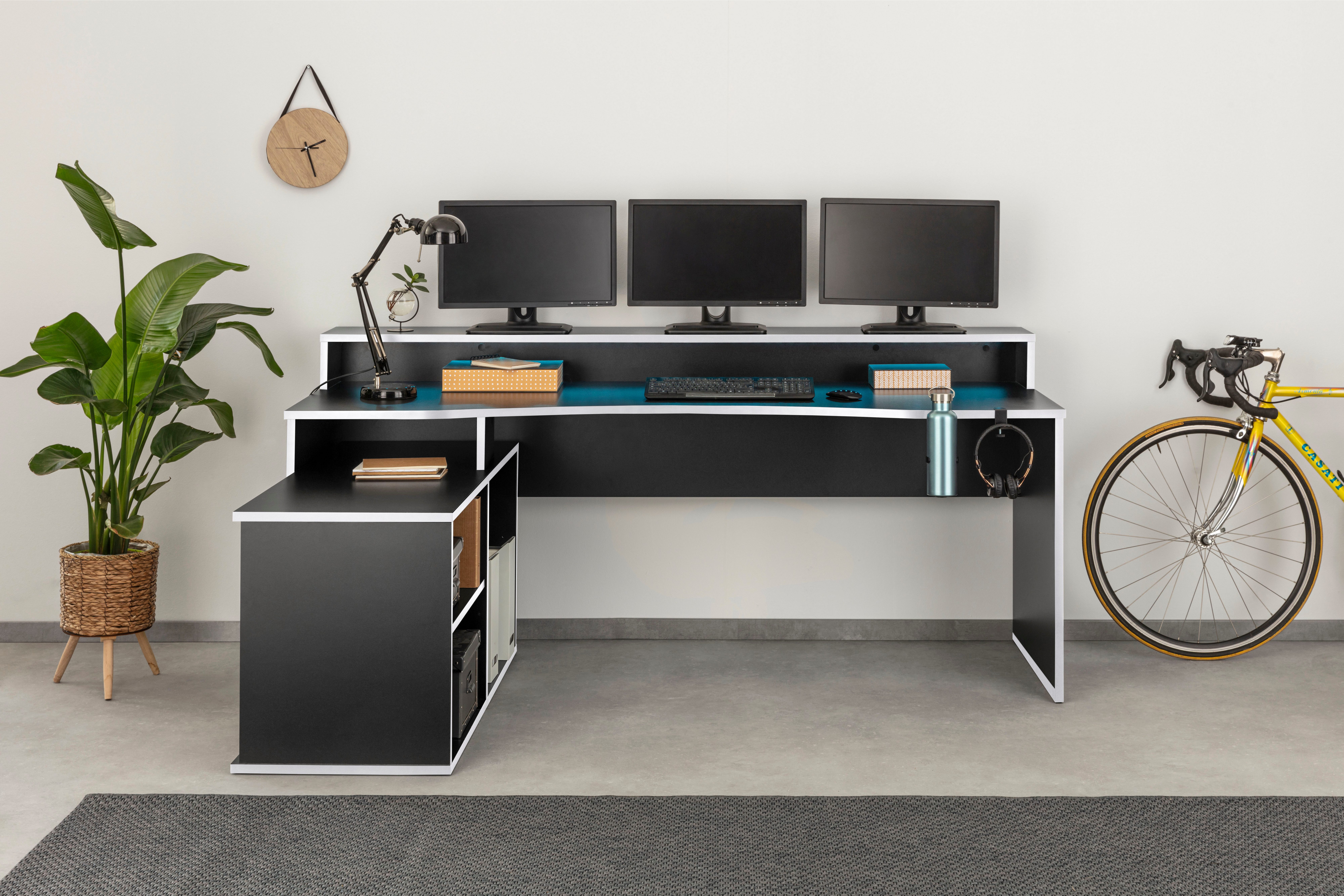 FORTE Gamingtisch Tezaur, mit RGB-Beleuchtung, Breite 200 cm, Eckschreibtis günstig online kaufen