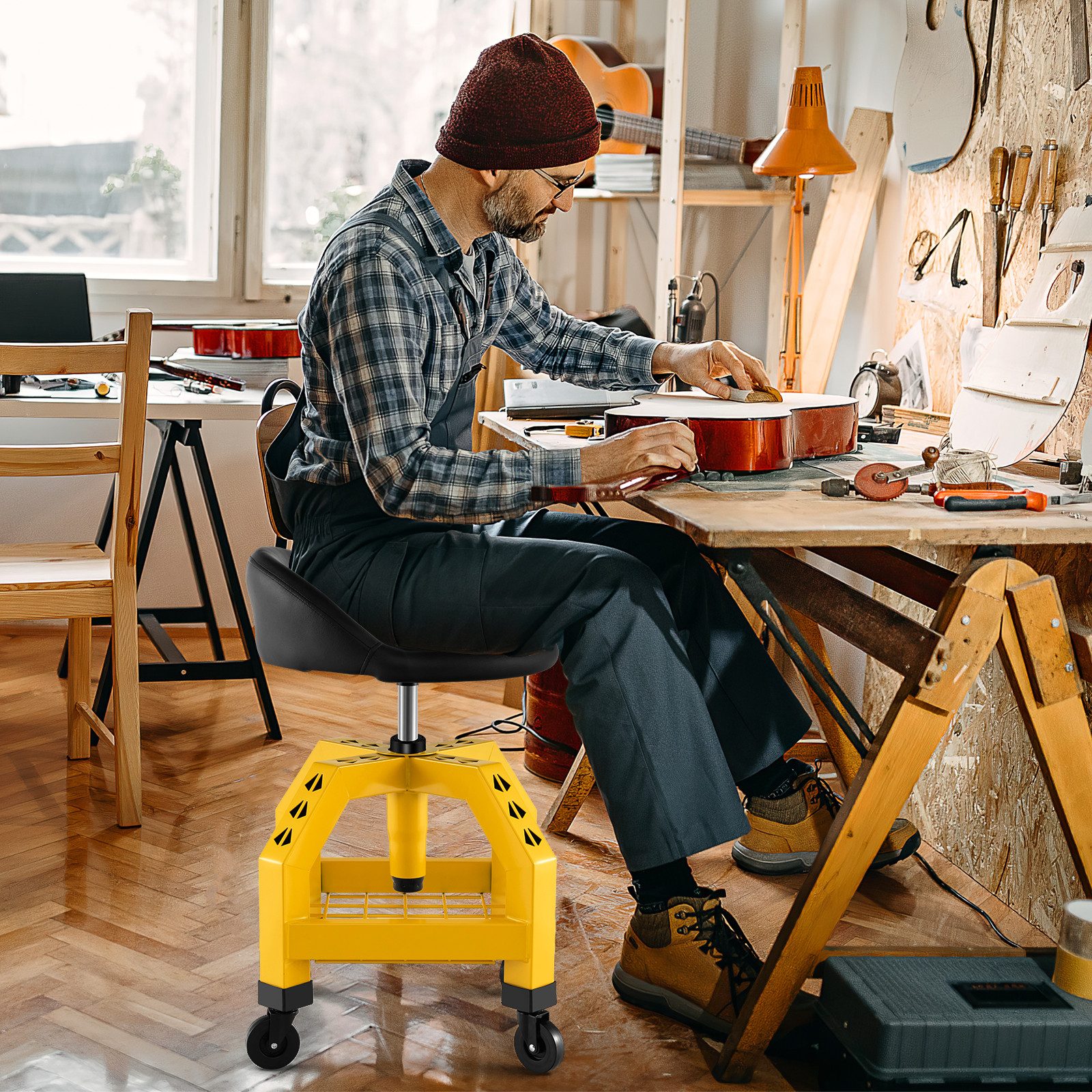 COSTWAY Montagehocker, höhenverstellbar, bis 150 kg, mit Werkzeugablage Gelb