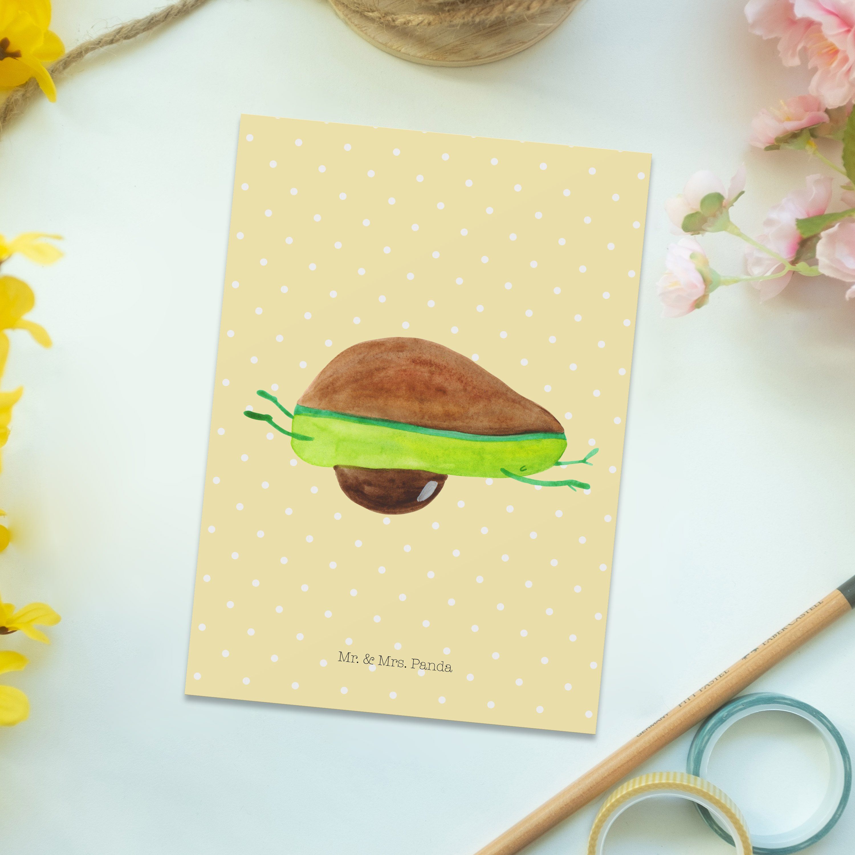Mr. & Panda - Geschenkkarte, - Grußkarte, Gelb Postkarte Ein Geschenk, Yoga Avocado Mrs. Pastell