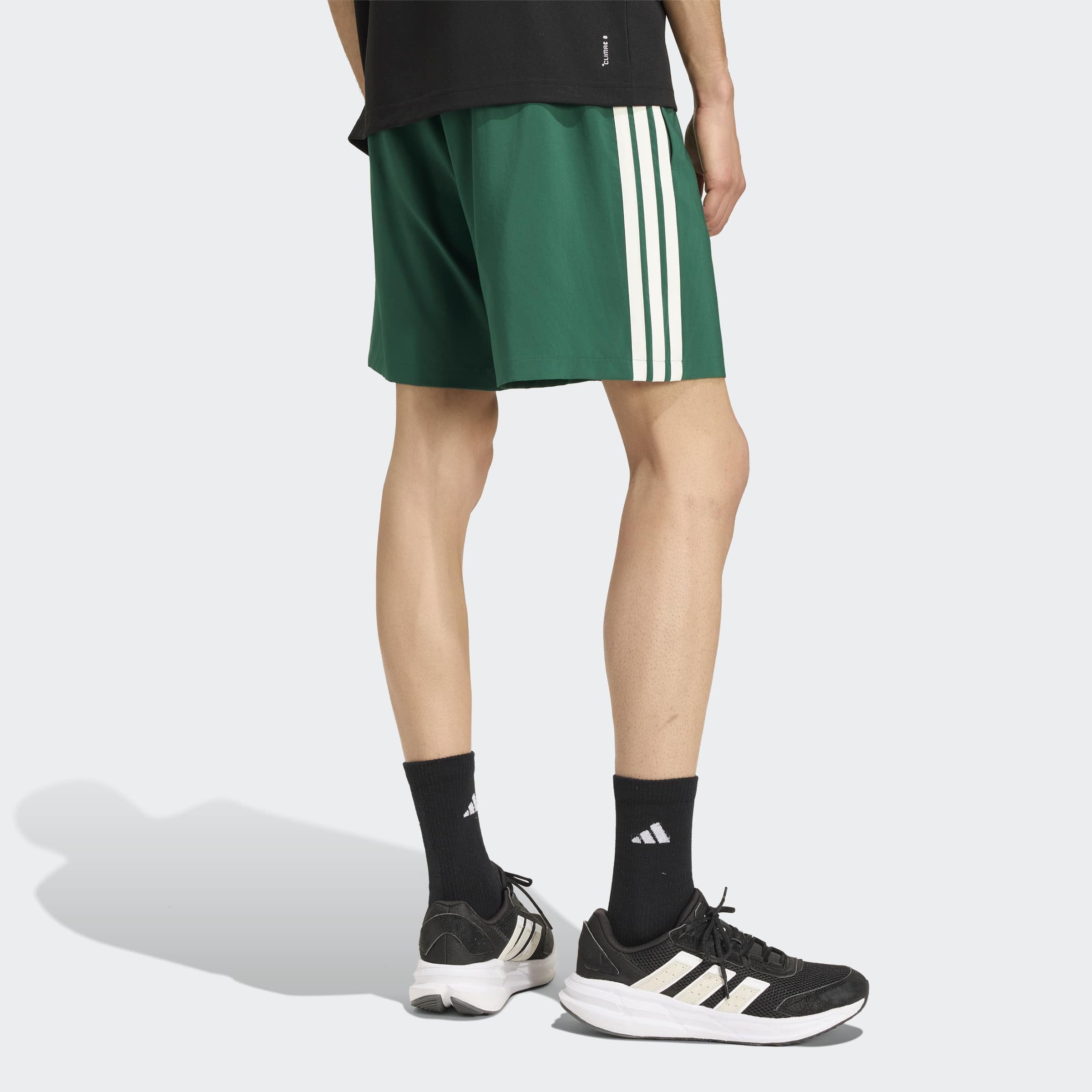 adidas Sportswear Shorts ESSENTIALS 3-STREIFEN CHELSEA LITE, GEWEBT