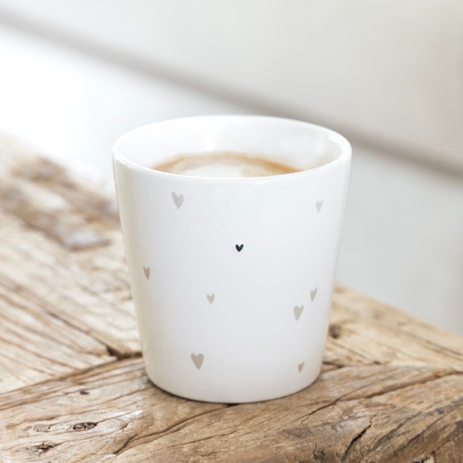 Bastion Collections Tasse Beige Titan, Keramik, Spülmaschinengeeignet, Weiß, Herzen, H: 9cm