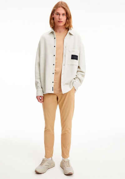 Calvin Klein Jeans Langarmhemd »MONOLOGO BADGE KNITTED SHIRT« mit Calvin Klein Logo-Badge auf der Brusttasche