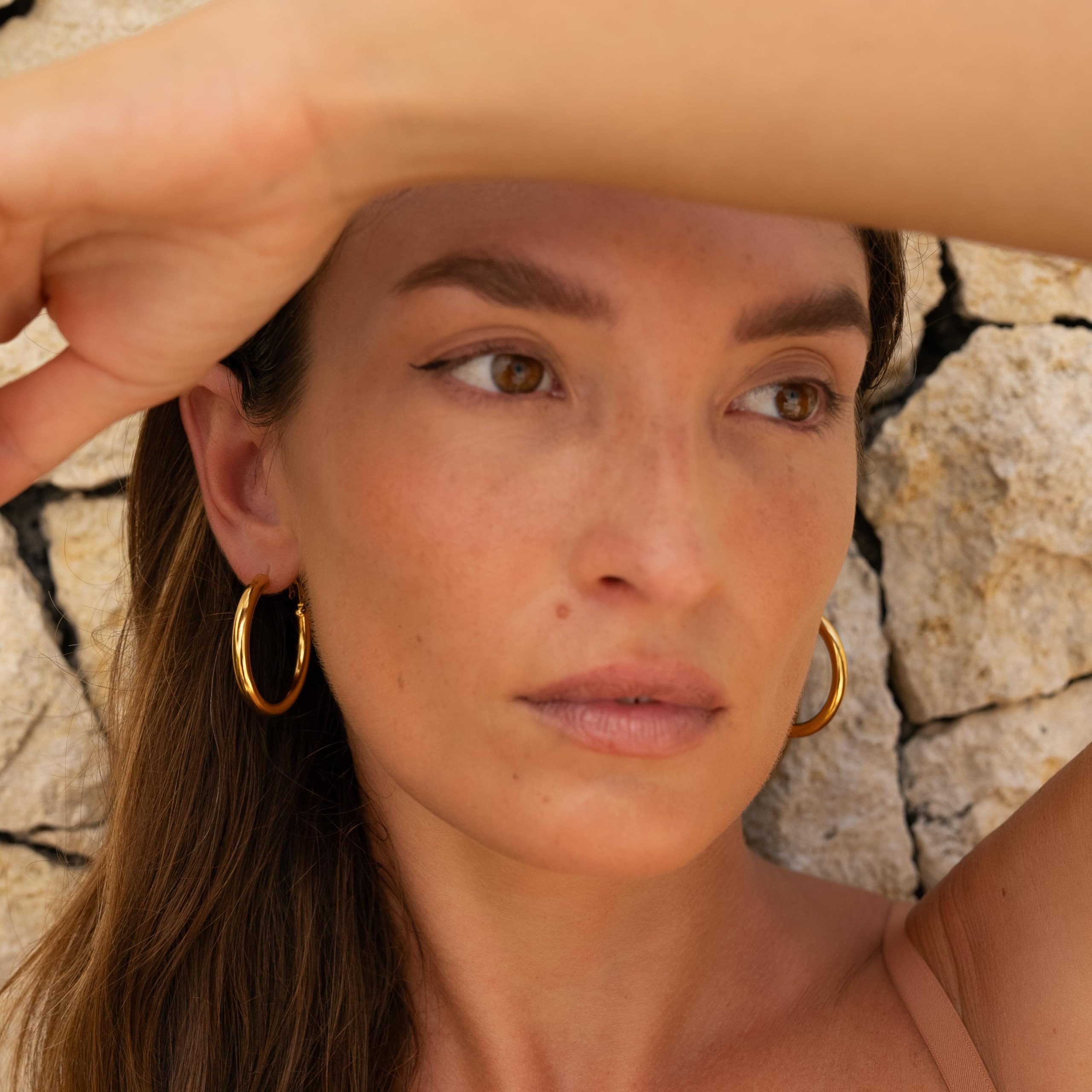 Made by Nami Paar Creolen Gold Ohringe Damen aus Edelstahl Wasserfester Sch günstig online kaufen