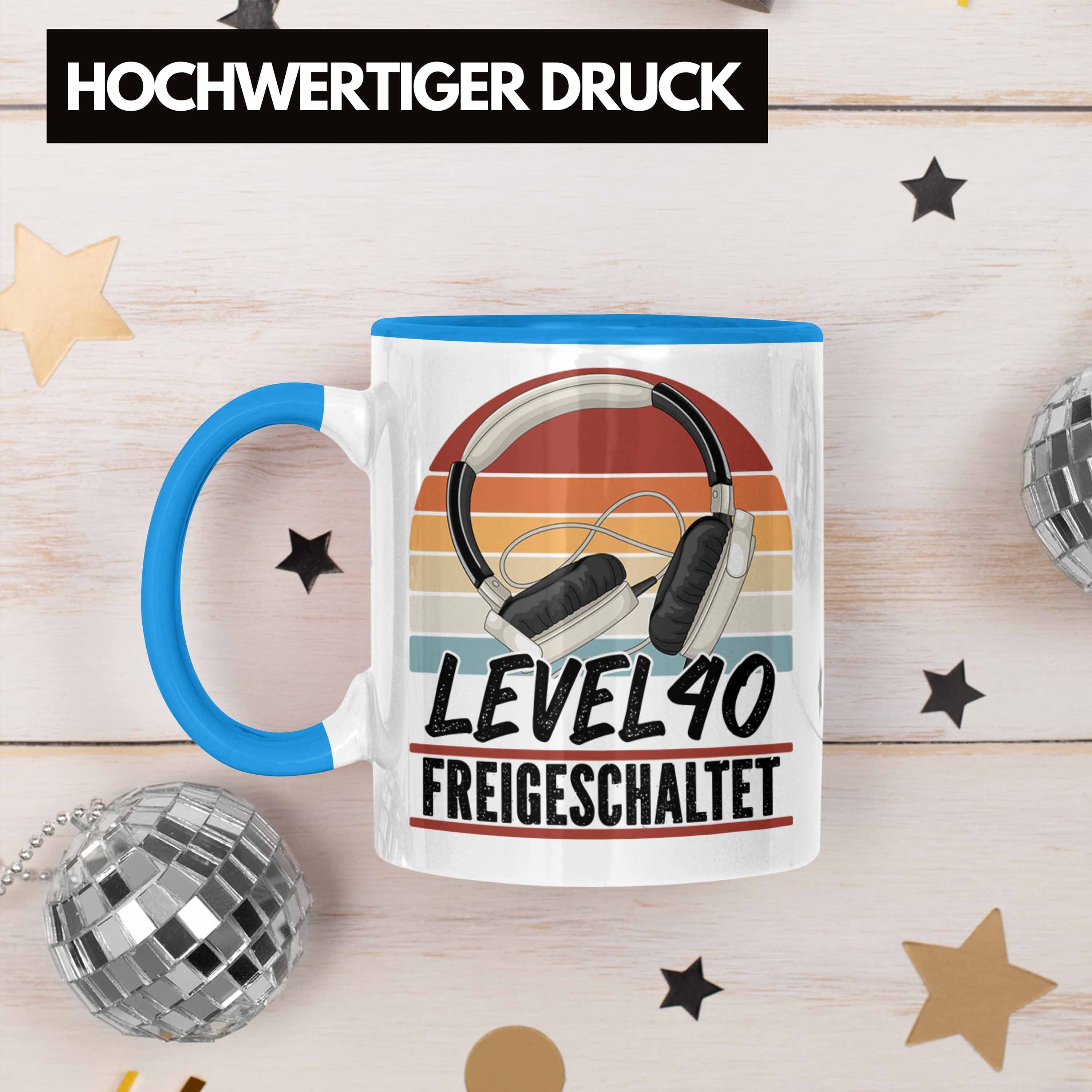 Trendation Tasse 40. Geburtstag Blau Kaffee-Becher Geburts Gaming Geschenk Männer 40er Gamer