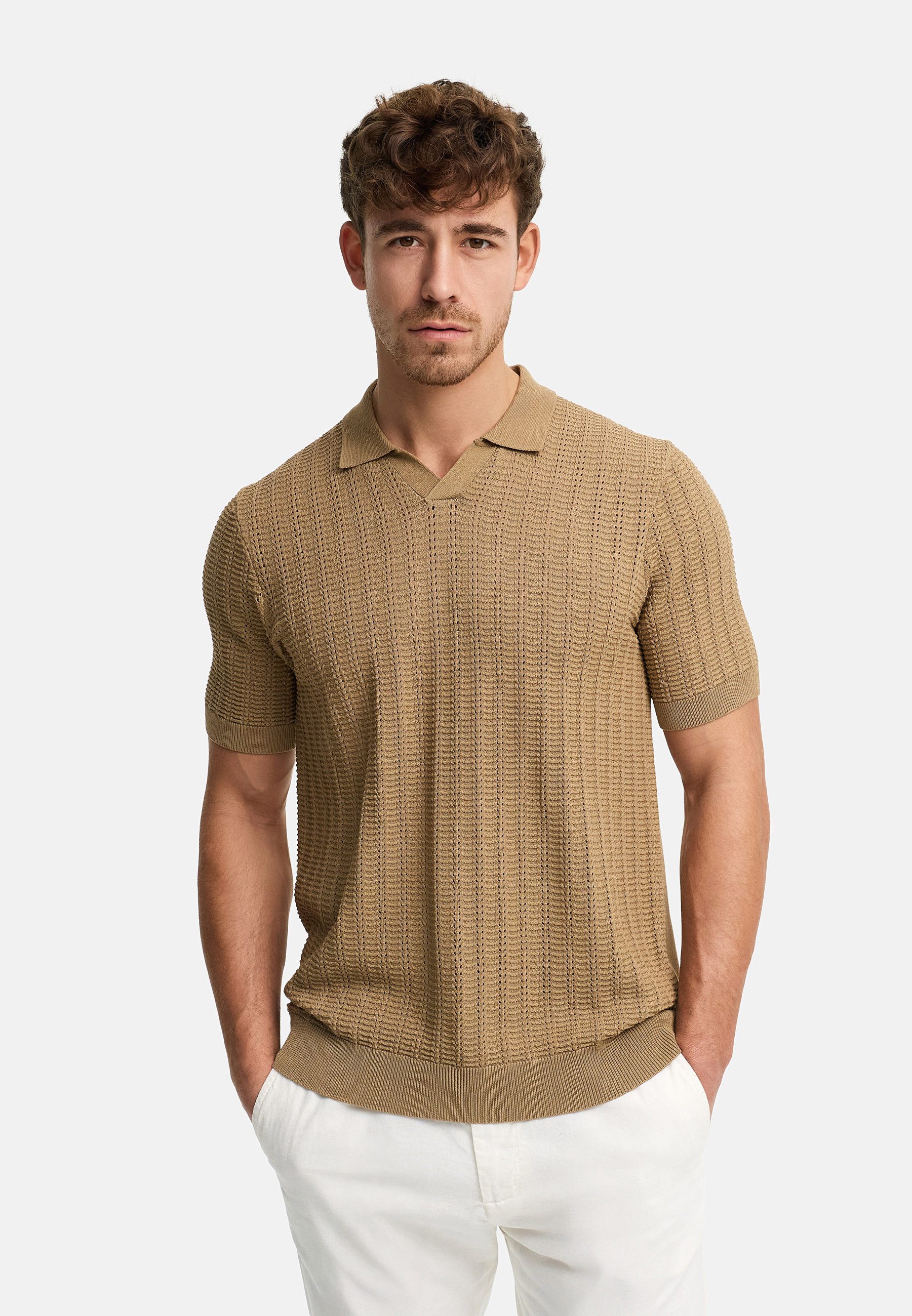 INDICODE Poloshirt INCystem aus strukturierter Strickqualität mit offenem Kragen