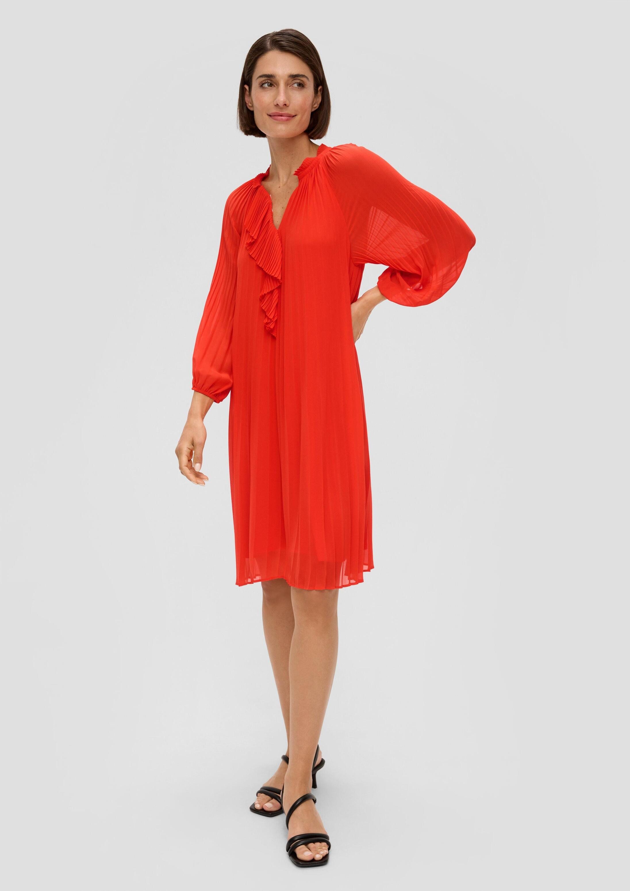 s.Oliver Minikleid Kleid Plissiertes Kleid aus Chiffon