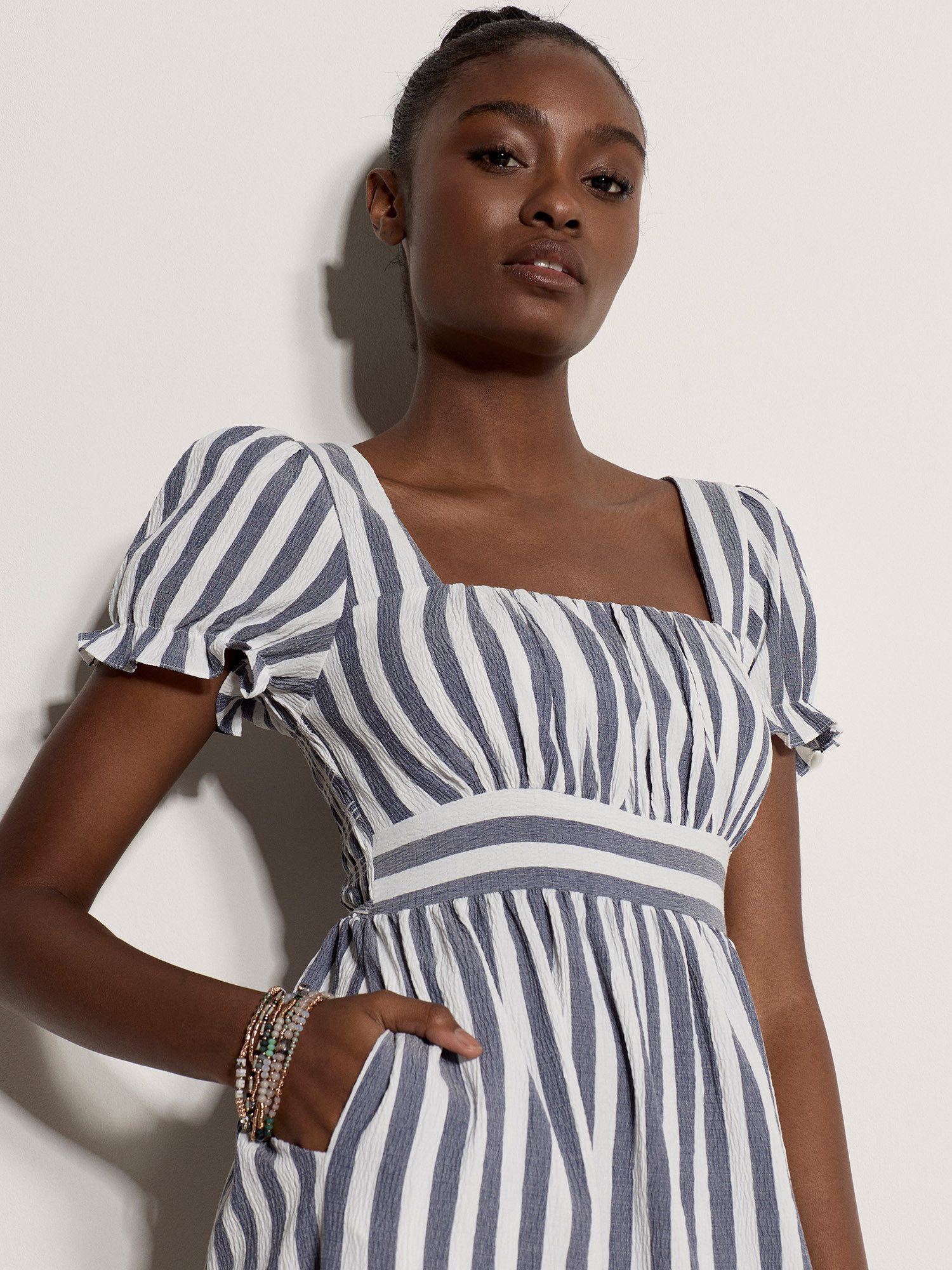 Apricot Midikleid Gestreiftes Midaxi-Kleid im Milchmädchen-Stil mit Raffung