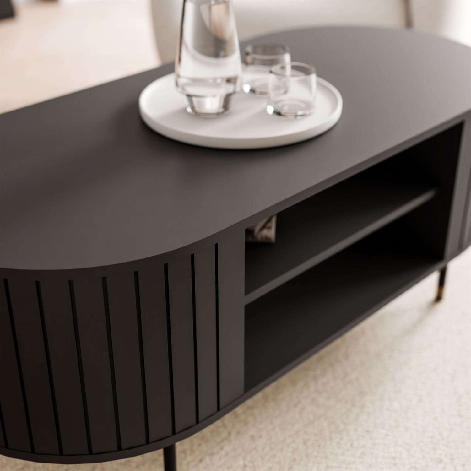 yourhouse24 Couchtisch LINNEA Oval 104cm mit Ablage Lamellen Kaschmir/Schwarz (1x Couchtisch), Ovale Form im Lamellen-Design