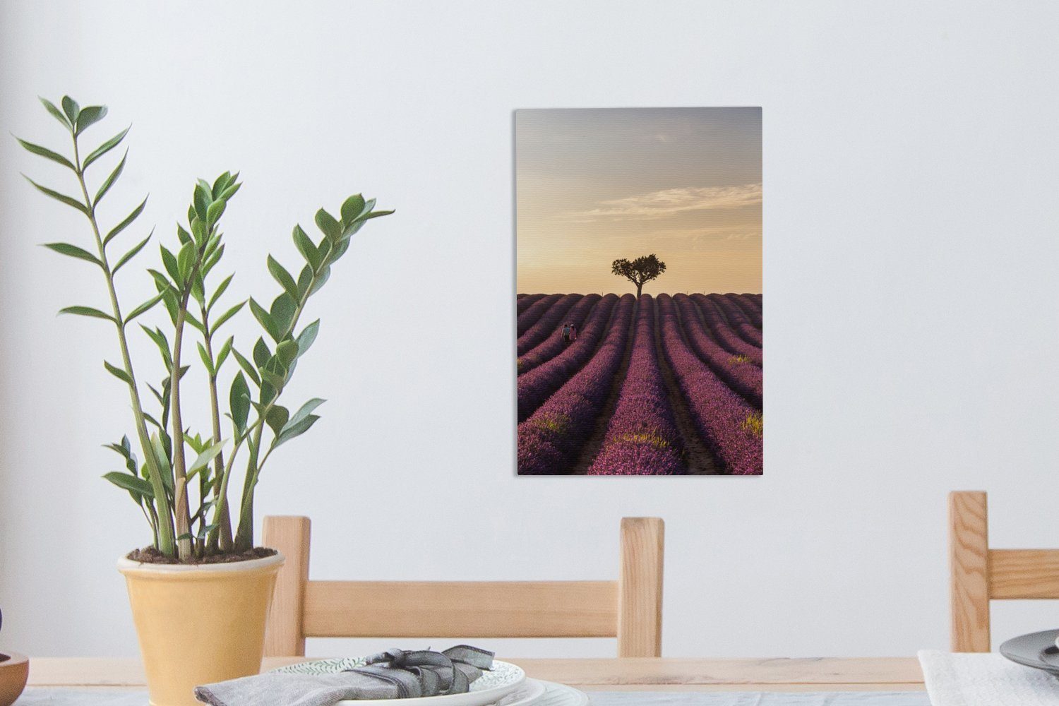 OneMillionCanvasses® Leinwandbild Lavendelfeld - Zackenaufhänger, cm Sonnenuntergang, inkl. 20x30 Baum (1 - Gemälde, bespannt Leinwandbild fertig St)