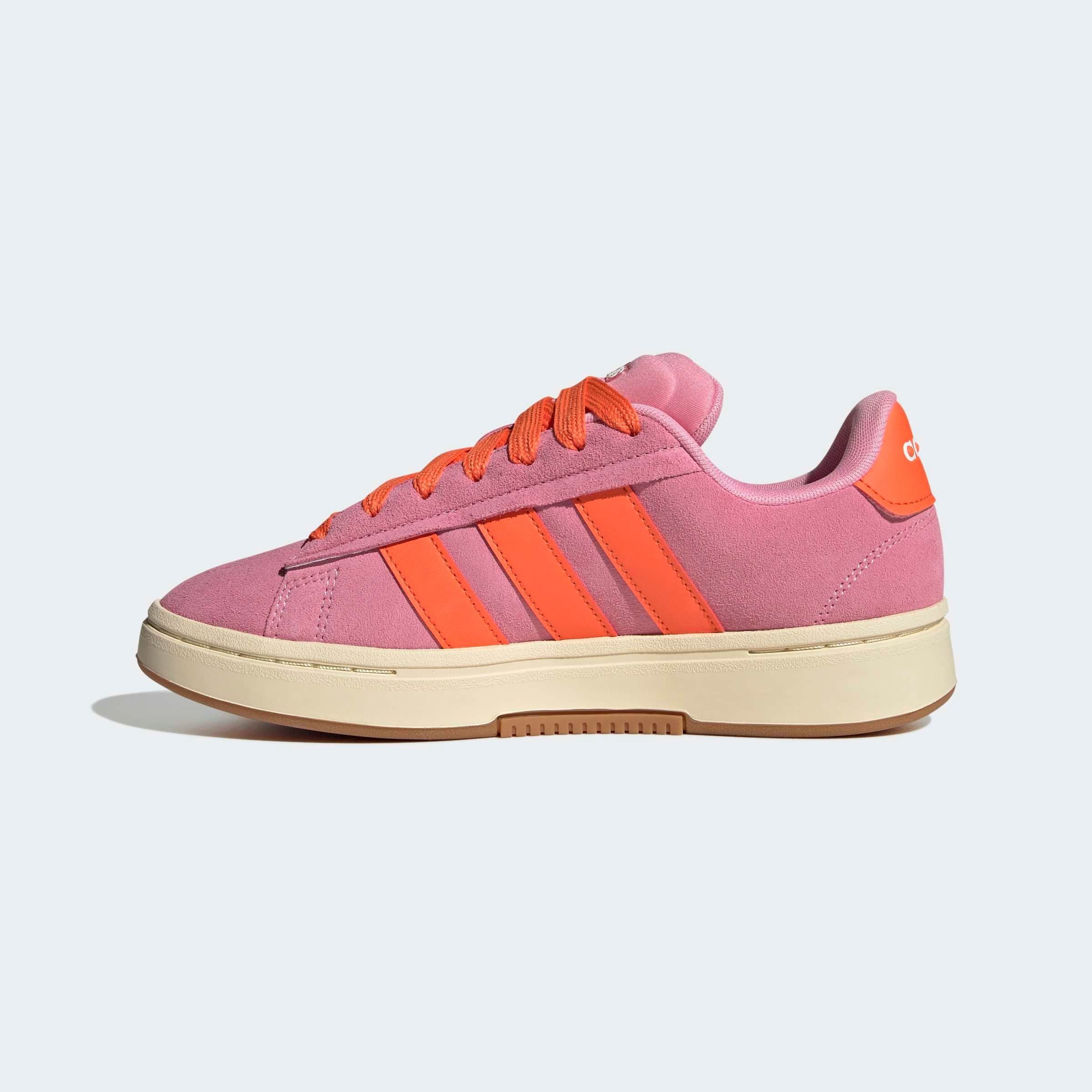 adidas Sportswear GRAND COURT ALPHA Sneaker inspiriert vom Design des adidas campus 00