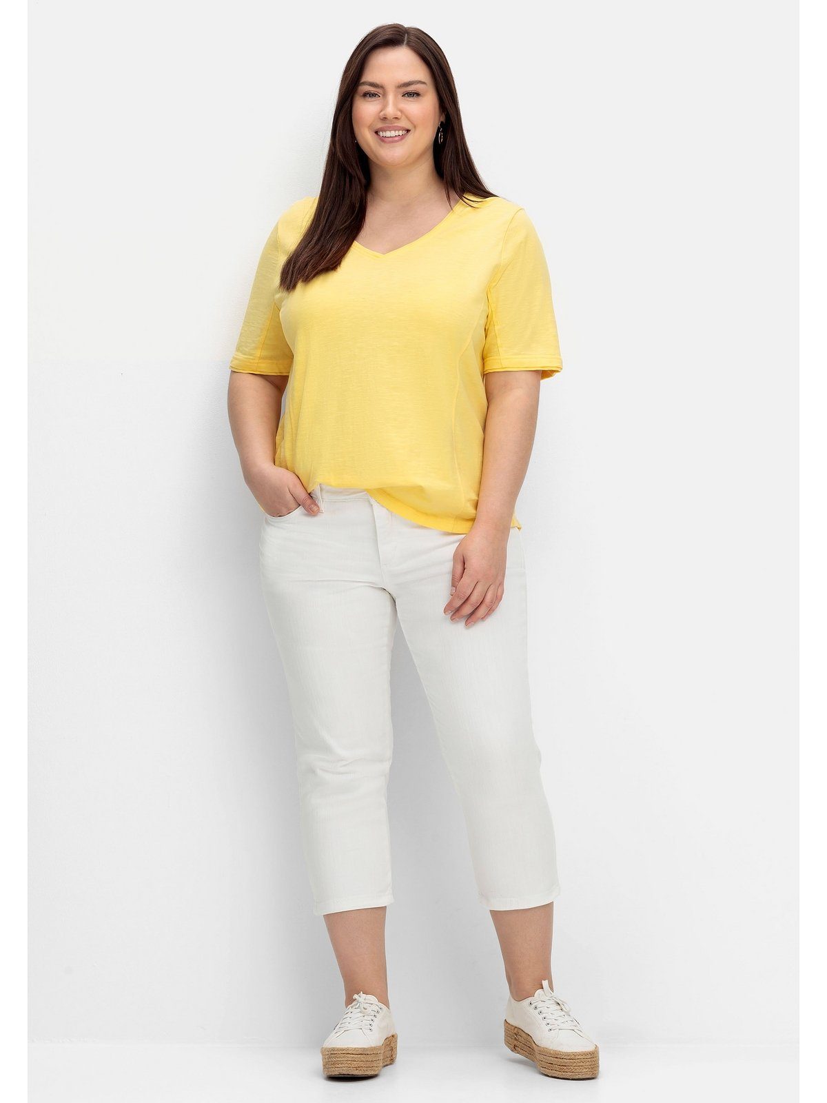 Sheego T-Shirt Große Saum aus gerundetem gelb mit Flammgarn, Größen