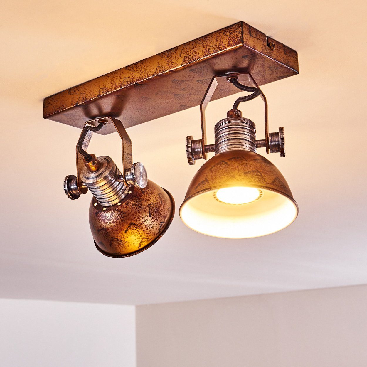 hofstein Deckenleuchte Deckenlampe Lampenschirm Bronze/Weiß, im dimmbare Kelvin, ohne Retro-Design Leuchtmittel, 2700 Spot aus dreh-/schwenkbar, 2xGU10, »Varsi« Metall in