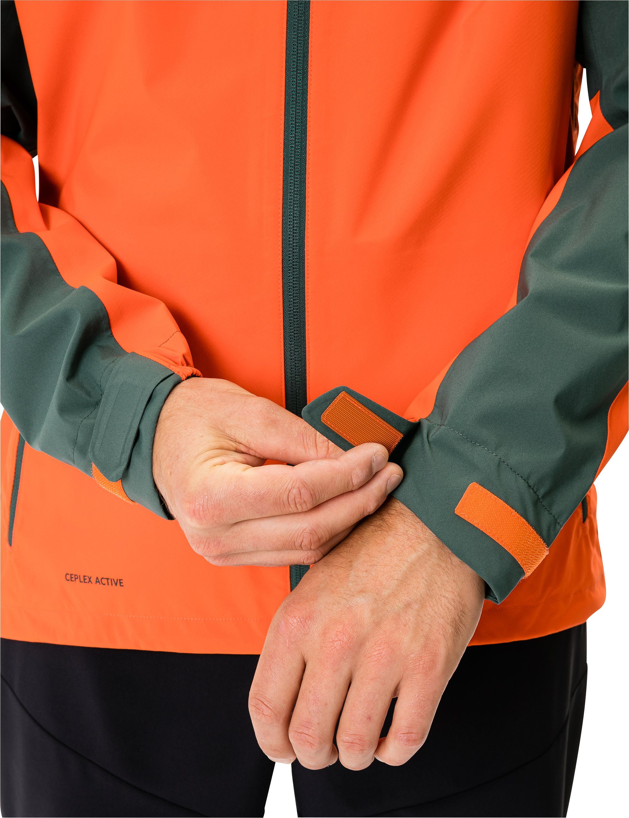 VAUDE Rain Jacket (1-St) Outdoorjacke Moab kompensiert dusty Klimaneutral Men's forest