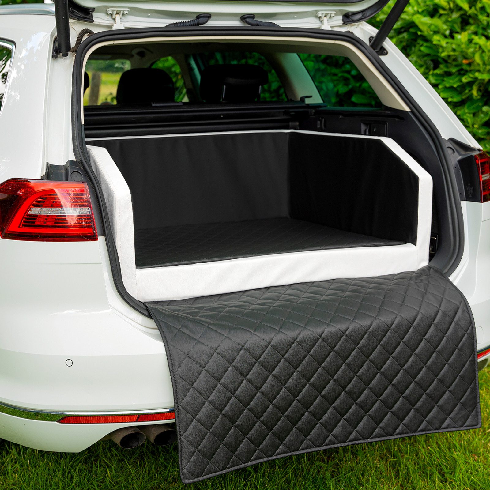 CopcoPet Tier-Autobett Autohundebett Weiß/Schwarz 70x55cm mit günstig online kaufen