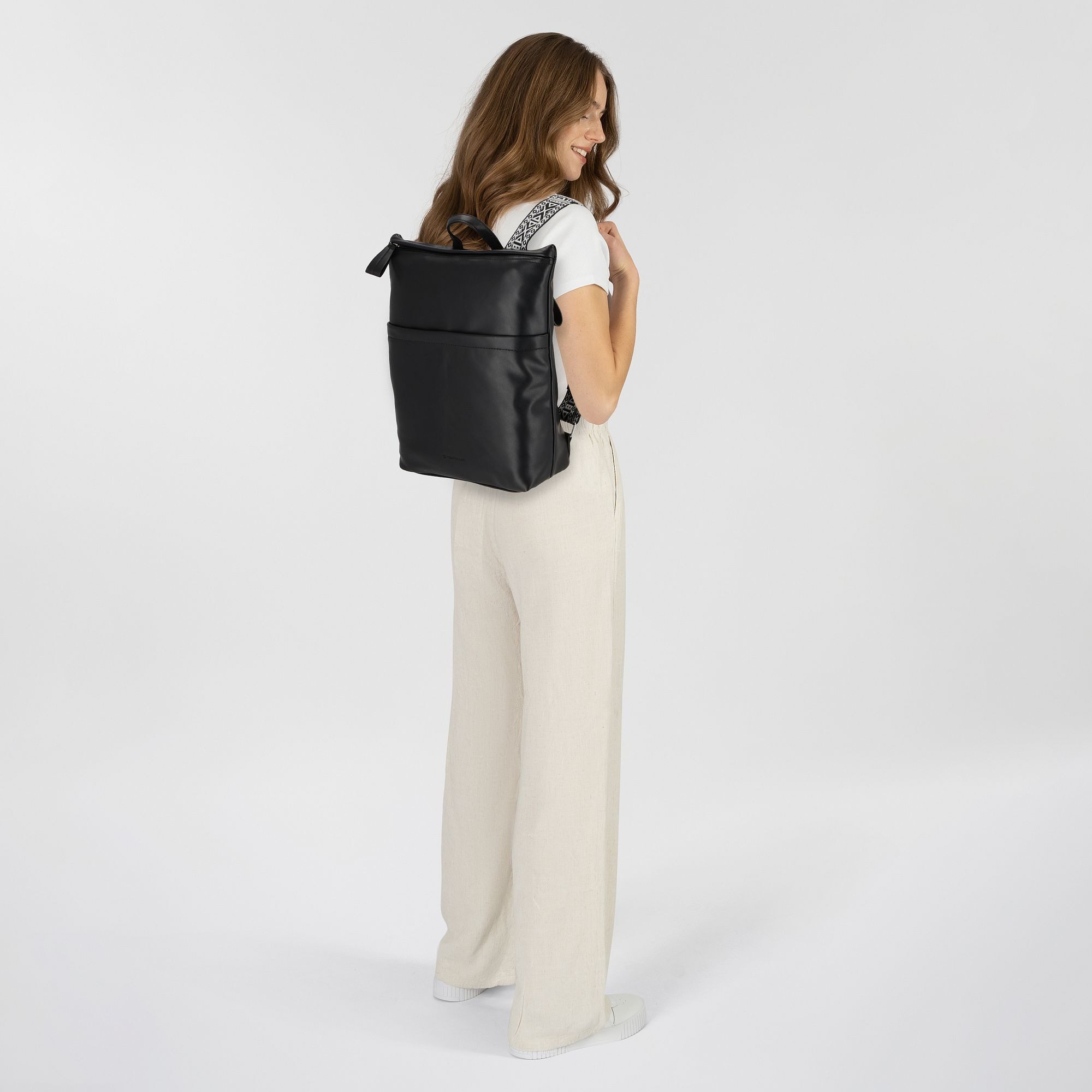 TOM TAILOR Rucksack Palina, Polyurethan