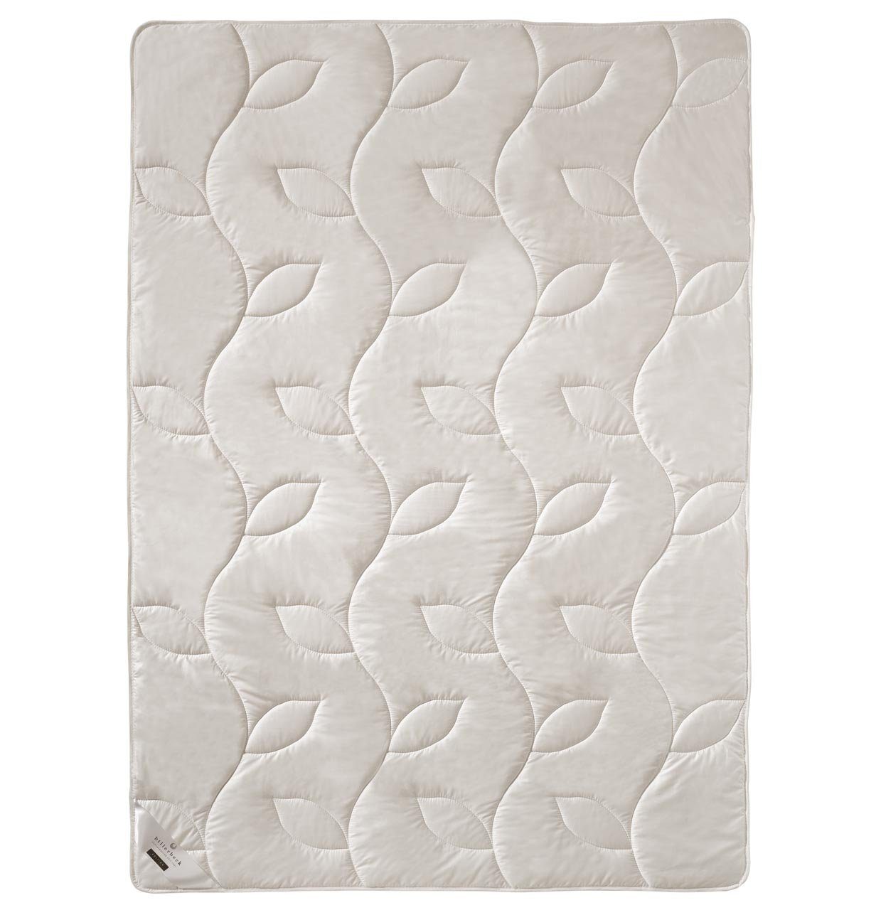 billerbeck Sommerbettdecke Bambusfill sommerleicht, Füllung: 90 % Viskose (Bambus), 10 % Airsoft®, Bezug: 100 % Baumwolle, Für traumhafte Nächte - Всеrgiker geeignet