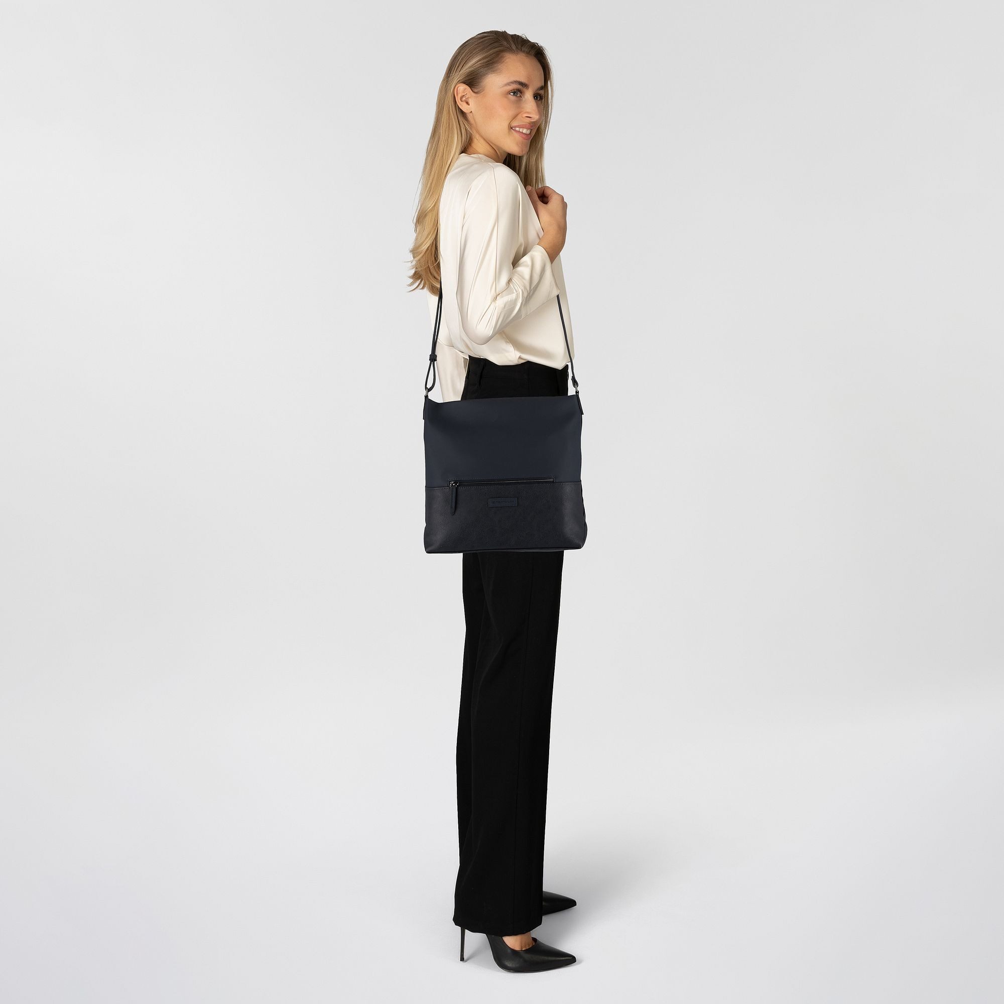 TOM TAILOR Umhängetasche Gia, Polyurethan günstig online kaufen