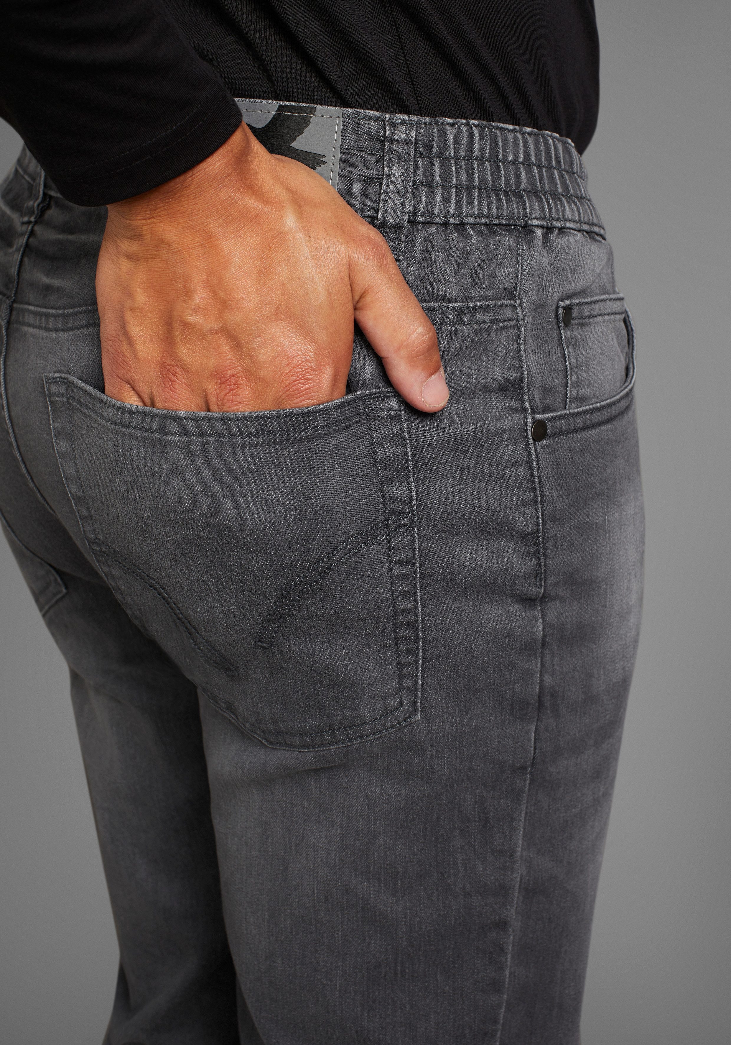 Arizona Dehnbund-Jeans Paul elastischer Dehnbund, Comfort-Fit, gerader Beinschnitt – Bild 3 von 5
