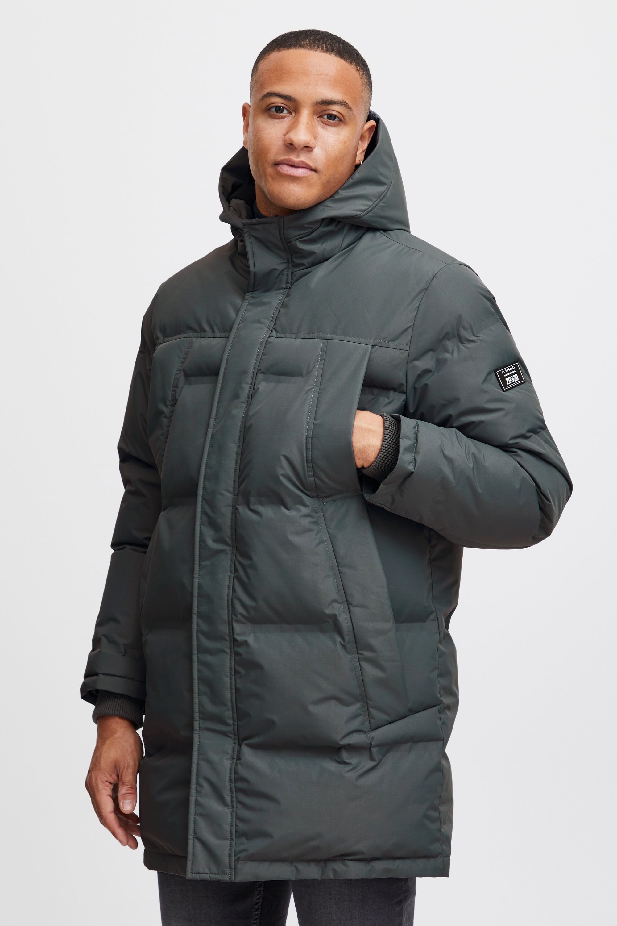 11 Project Steppmantel PRGondo Modische Jacke