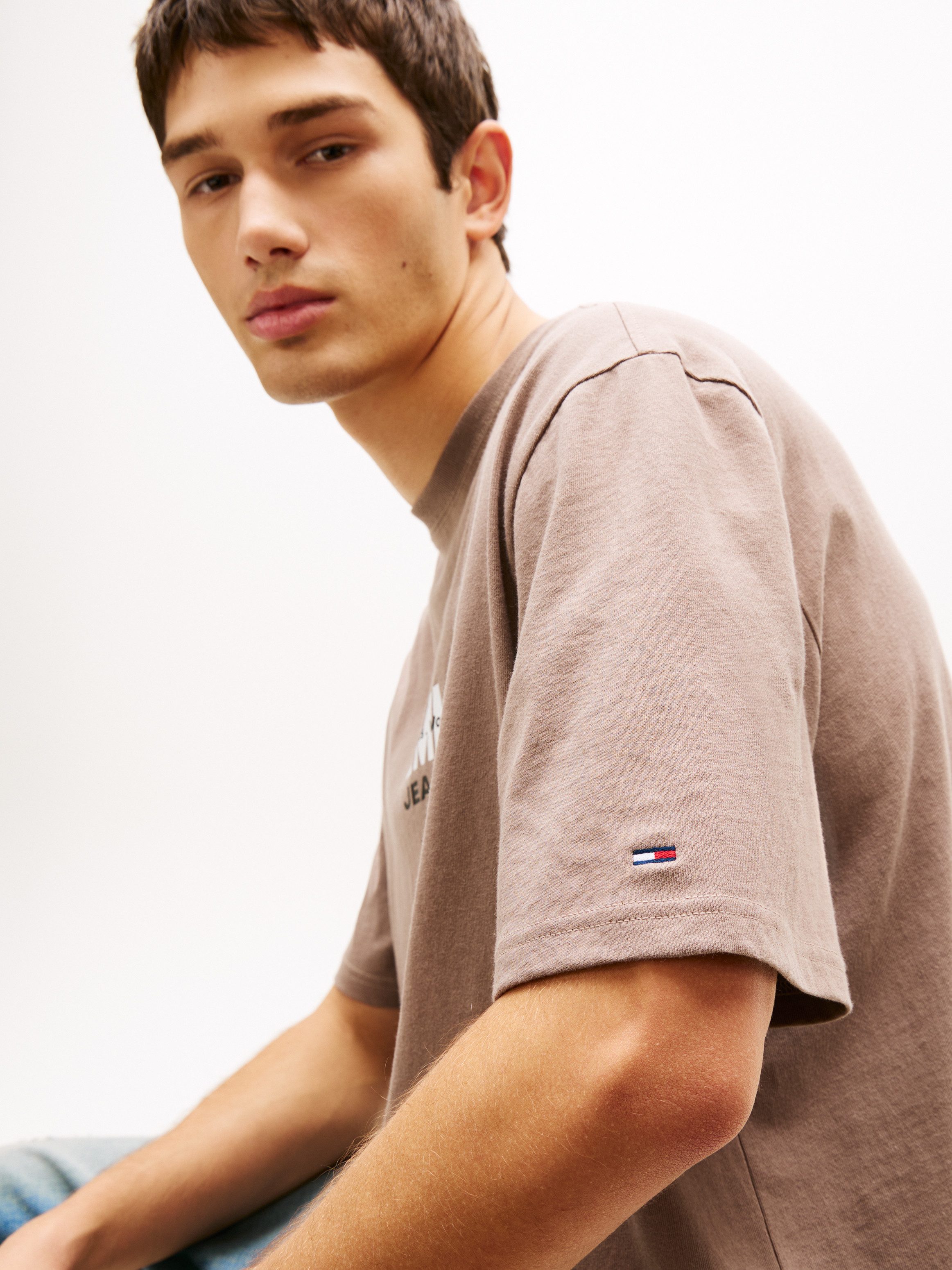 Tommy Jeans T-Shirt TJM 90S BLOCK Relaxed fit mit Rundhalsausschnitt günstig online kaufen