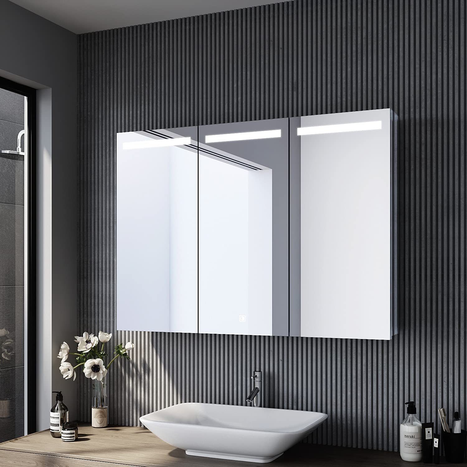 SONNI Spiegelschrank Spiegelschrank Bad mit Beleuchtung 90 x 65 cm  Badpiegelschrank 3-türig mit Touchschalter und Steckdose,verstellbare  Einlegeböden