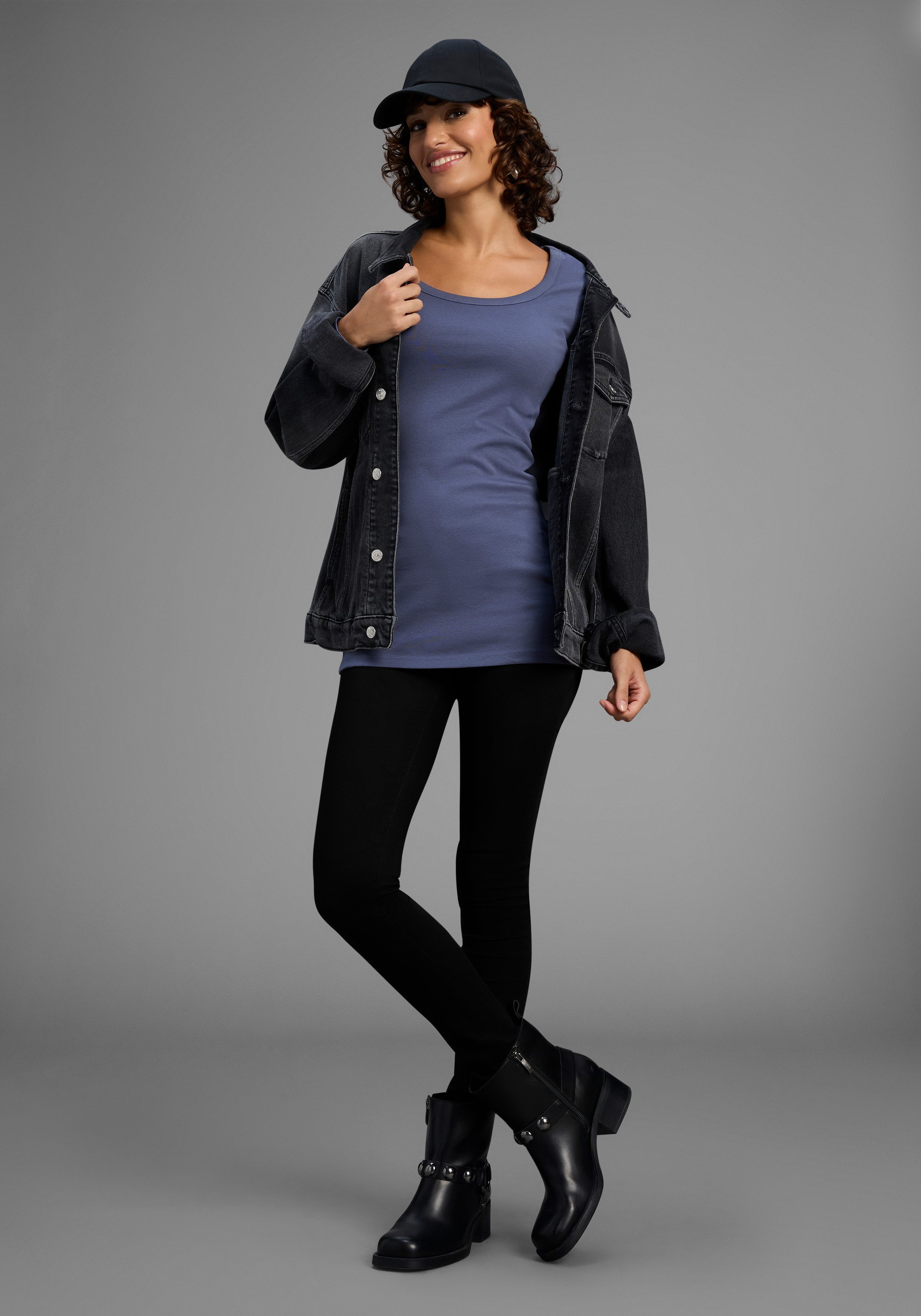 Zum Outfit 12